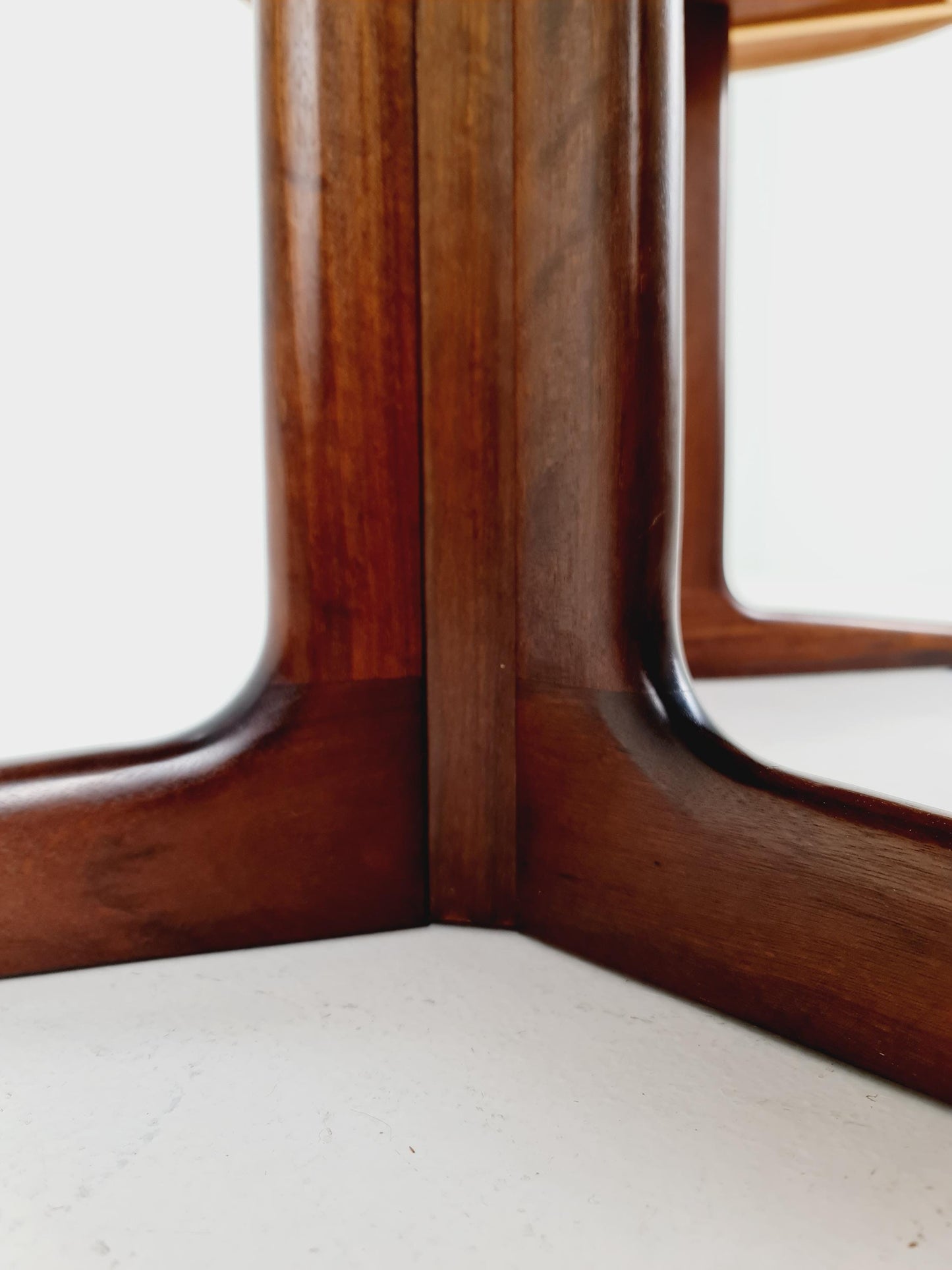 Vintage Danish Rosewood Oval Dining table by Gudme Möbelfabrik A/S , 1960s