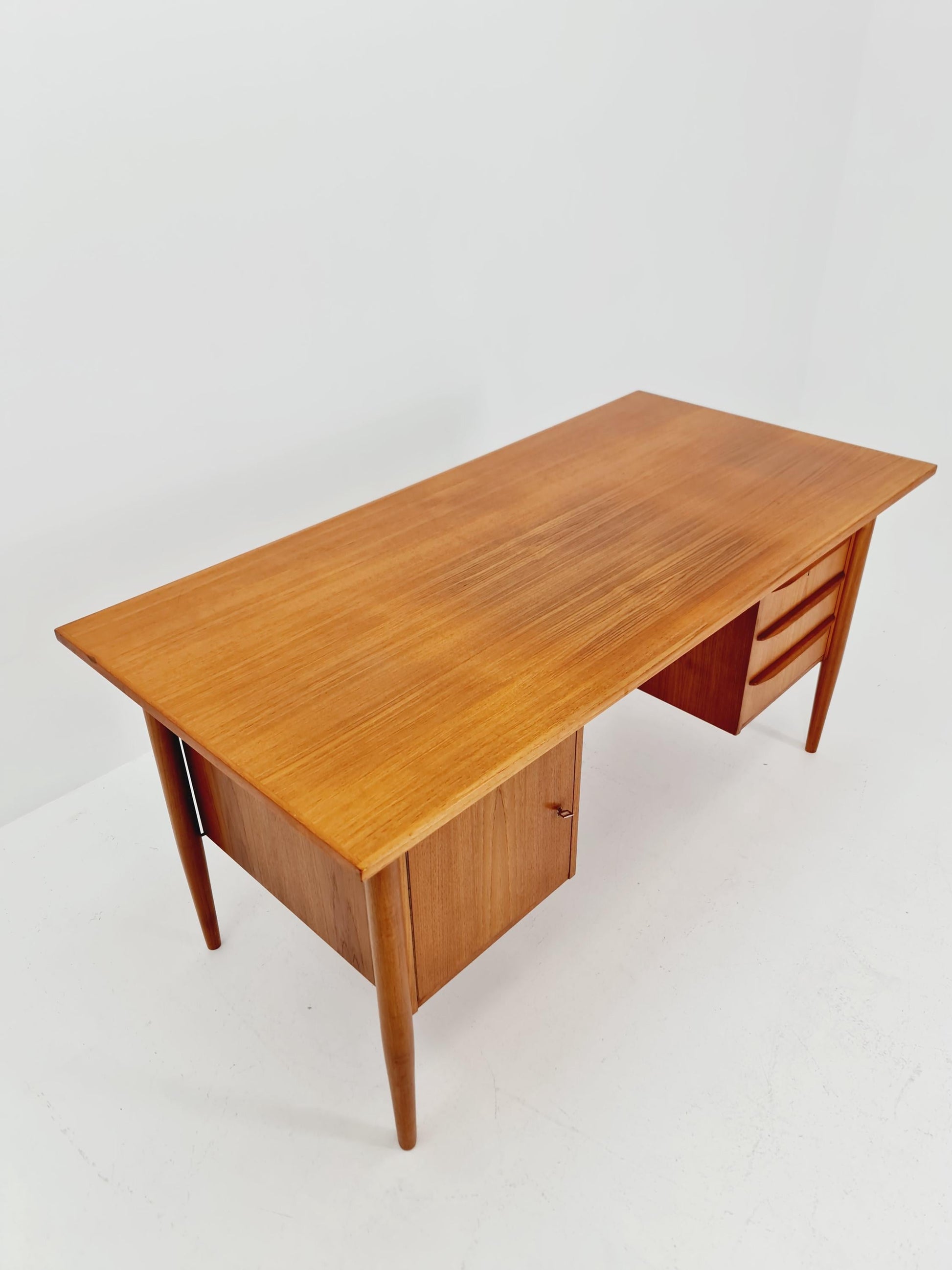 Mid century Danish teak desk By Gunnar Nielsen Tibergaard , 1960s