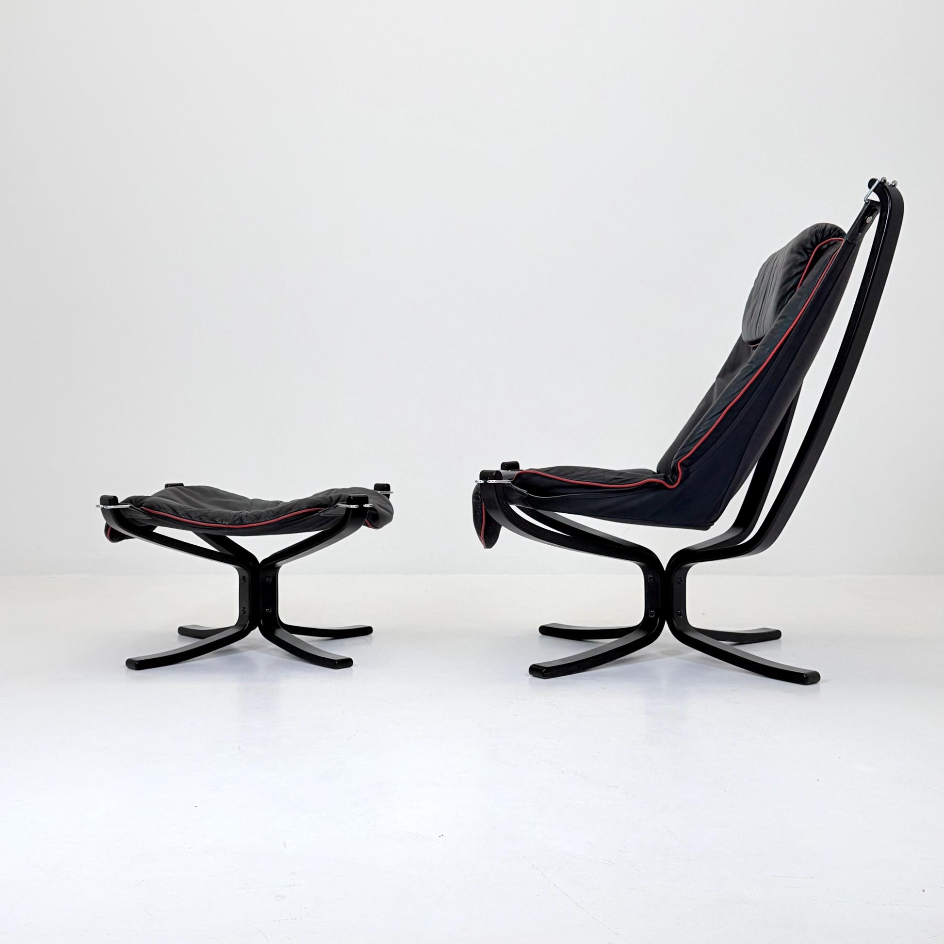 Mid century Falcon Lounge chair and footstool by Sigurd Ressell for Vatne Møbler, 1970s, set of 2