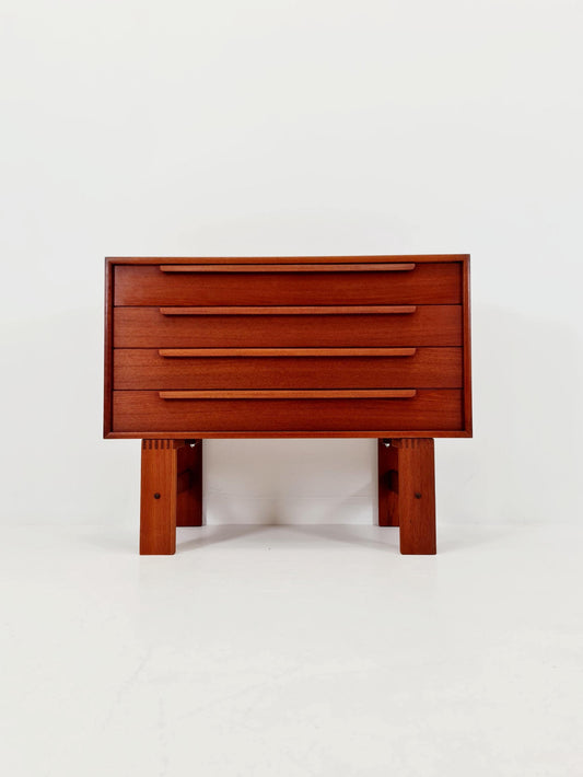 Midcentury danish design chest of drawers , 960s