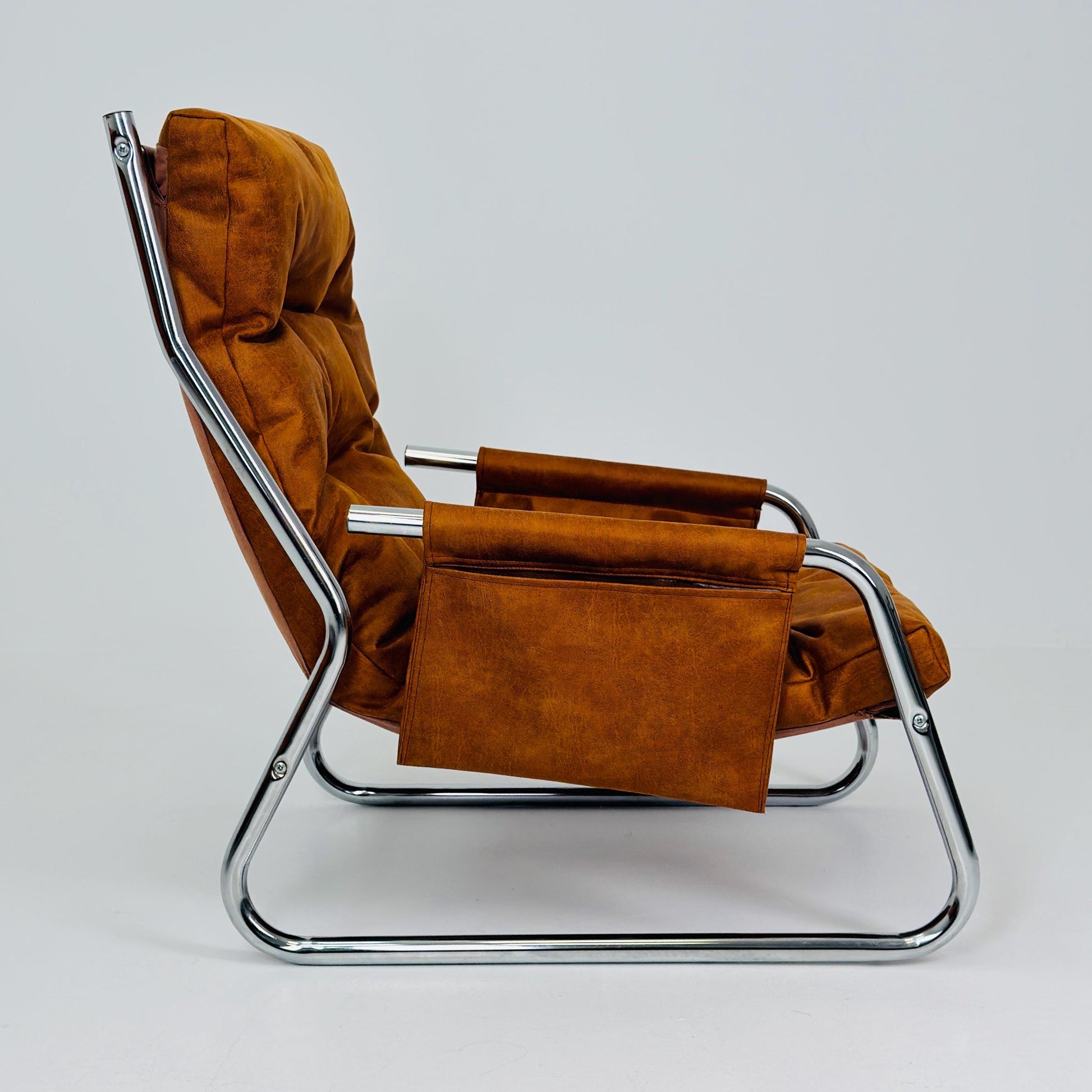 Mid century leather lounge chair By Gillis Lundgren Ikea Hoss Sweden 1970s