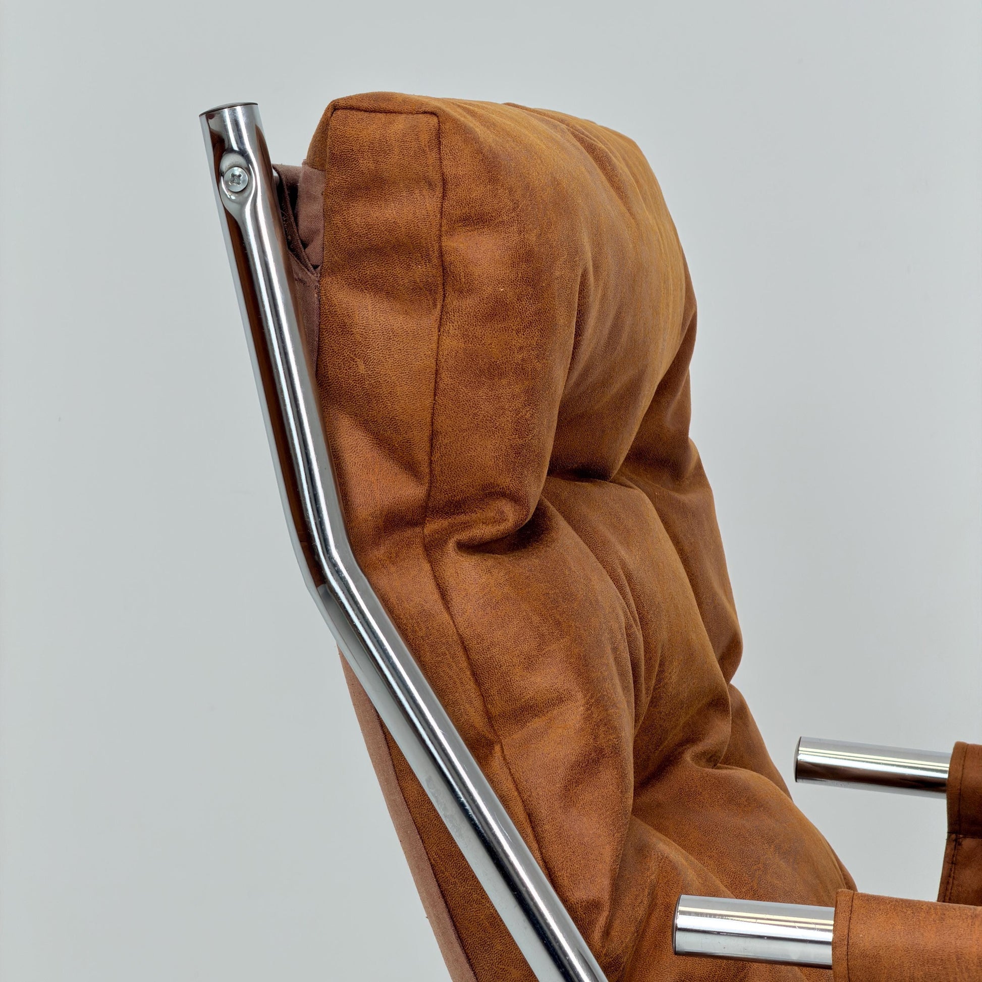 Mid century leather lounge chair By Gillis Lundgren Ikea Hoss Sweden 1970s