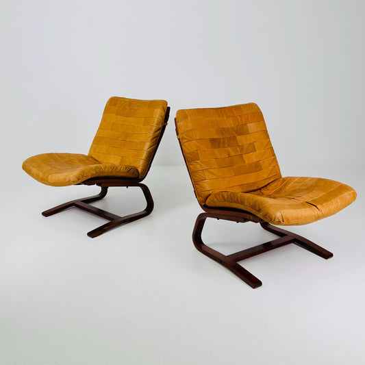 Set of 2 Mid century Norwegian Kengu leather lounge chairs by Elsa & Nordahl Solheim for Rybo Rykken - 1970s Norway