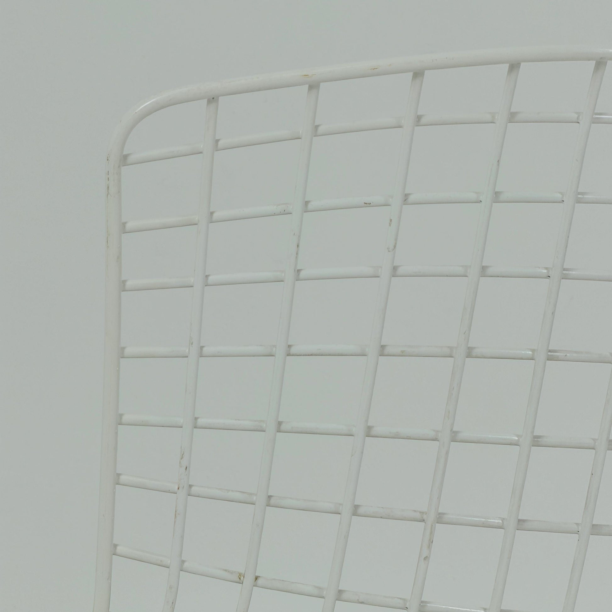Set of 2 Mid Century Harry Bertoia Model 420 Wire Chairs for Knoll International, 1970s
