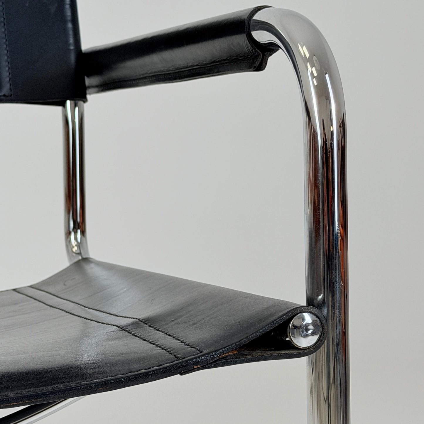 1 of 25 Mid Century Bauhaus S34 Cantilever Armchair by Mart Stam for Italia Mobilia, Black Leather & Chrome, Italy 1980s