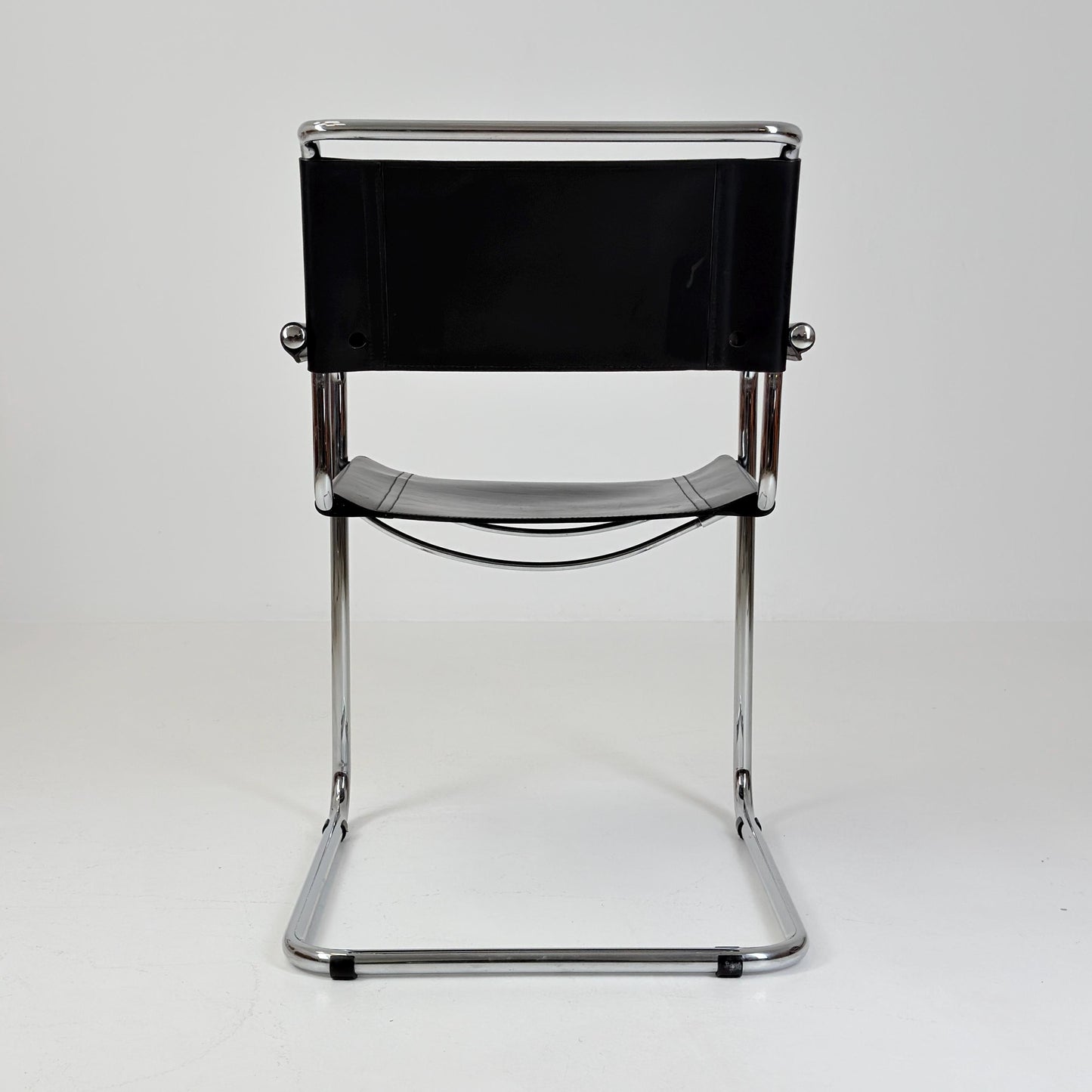 1 of 25 Mid Century Bauhaus S34 Cantilever Armchair by Mart Stam for Italia Mobilia, Black Leather & Chrome, Italy 1980s