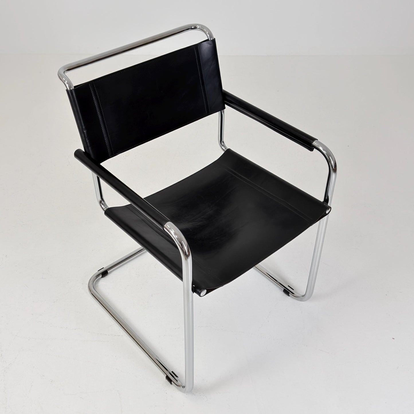 1 of 25 Mid Century Bauhaus S34 Cantilever Armchair by Mart Stam for Italia Mobilia, Black Leather & Chrome, Italy 1980s