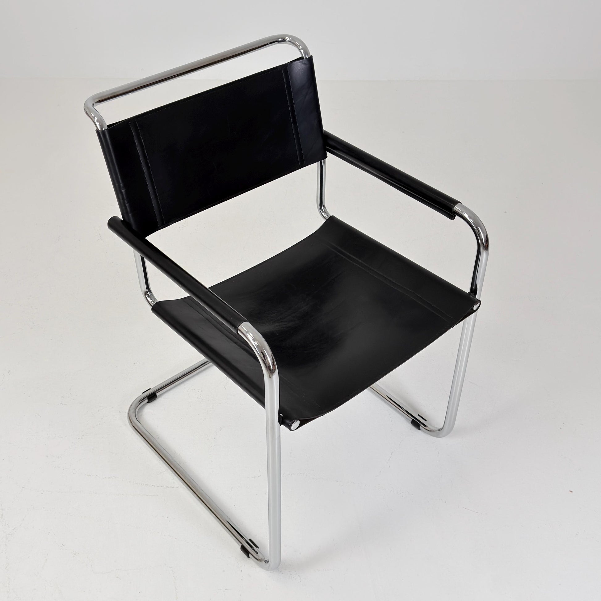 1 of 25 Mid Century Bauhaus S34 Cantilever Armchair by Mart Stam for Italia Mobilia, Black Leather & Chrome, Italy 1980s