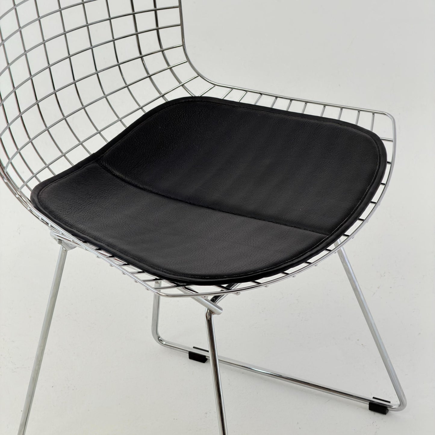 1 of 3 Mid Century Wire Chrom side Chair by Harry Bertoia , 1980s Germany