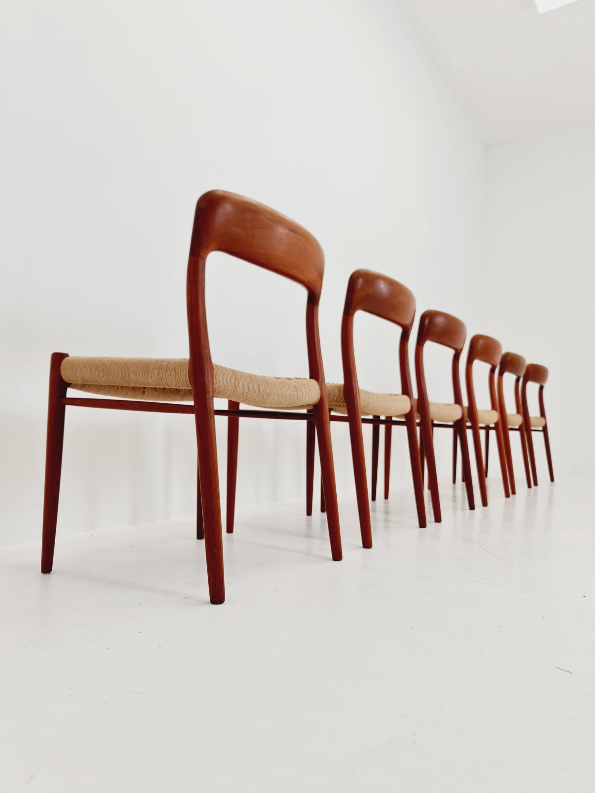 MidCentury Danish teak Dining Chairs Niels O.Moller, 1960s Modell 75 ,Set of 6
