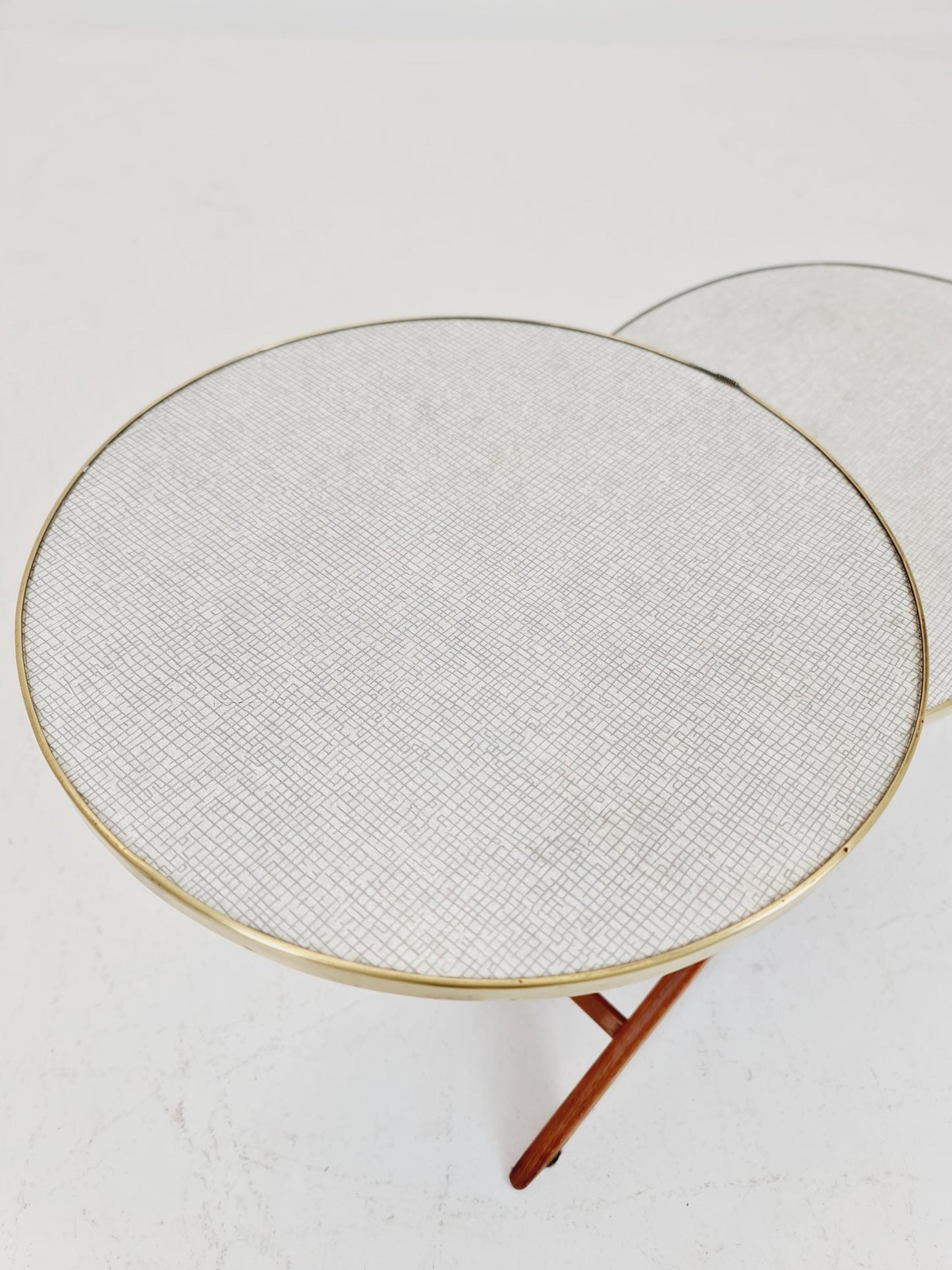 Big 1950s German Plant Stand, Vintage Mid-Century Minimalist Indoor Plant Stand Side Table Retro flower table By Opal