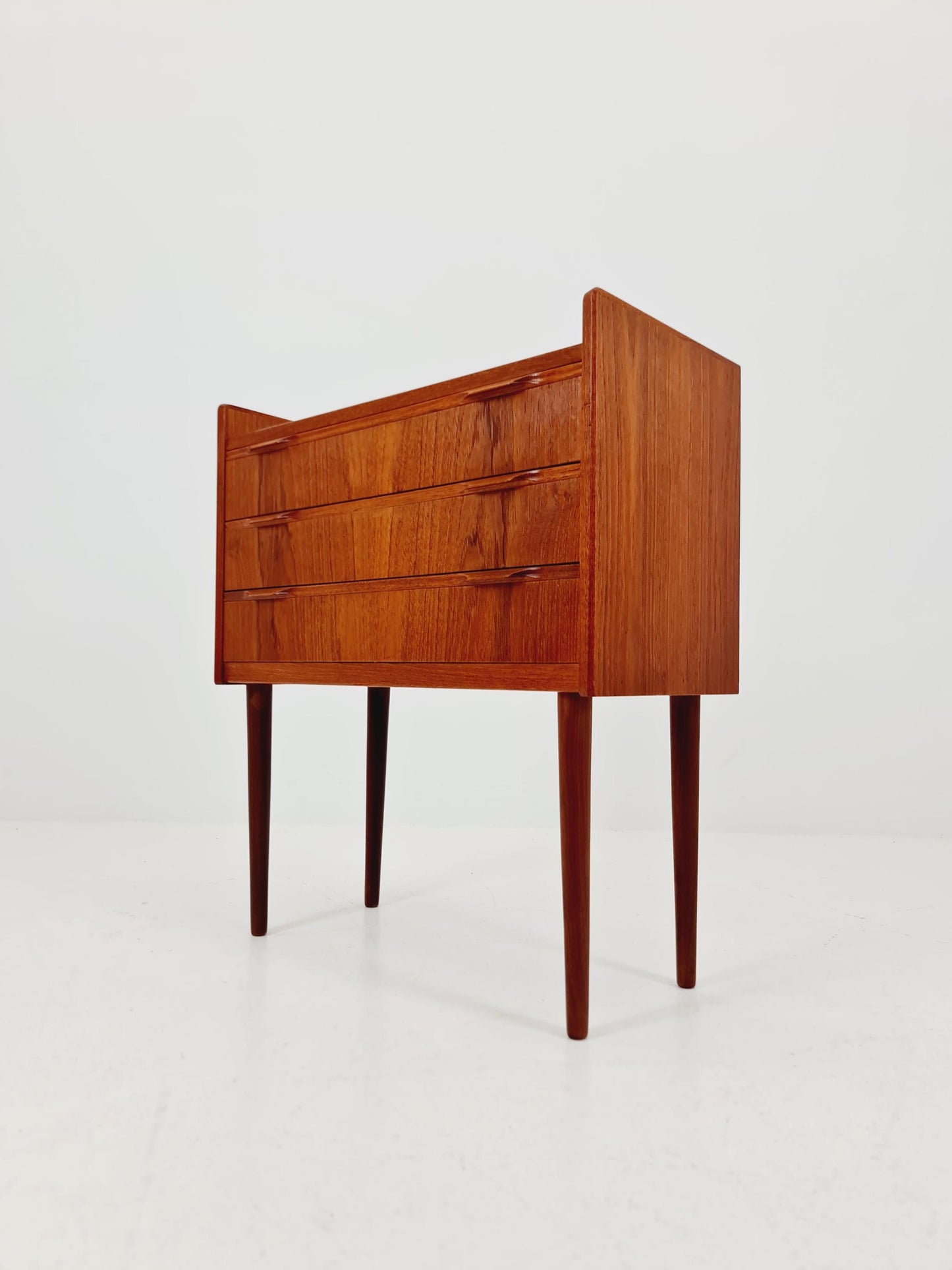 Midcentury danish drawer dresser /3 drawers by Henning Jørgensen for Fredericia Møbelfabrik , 1960s