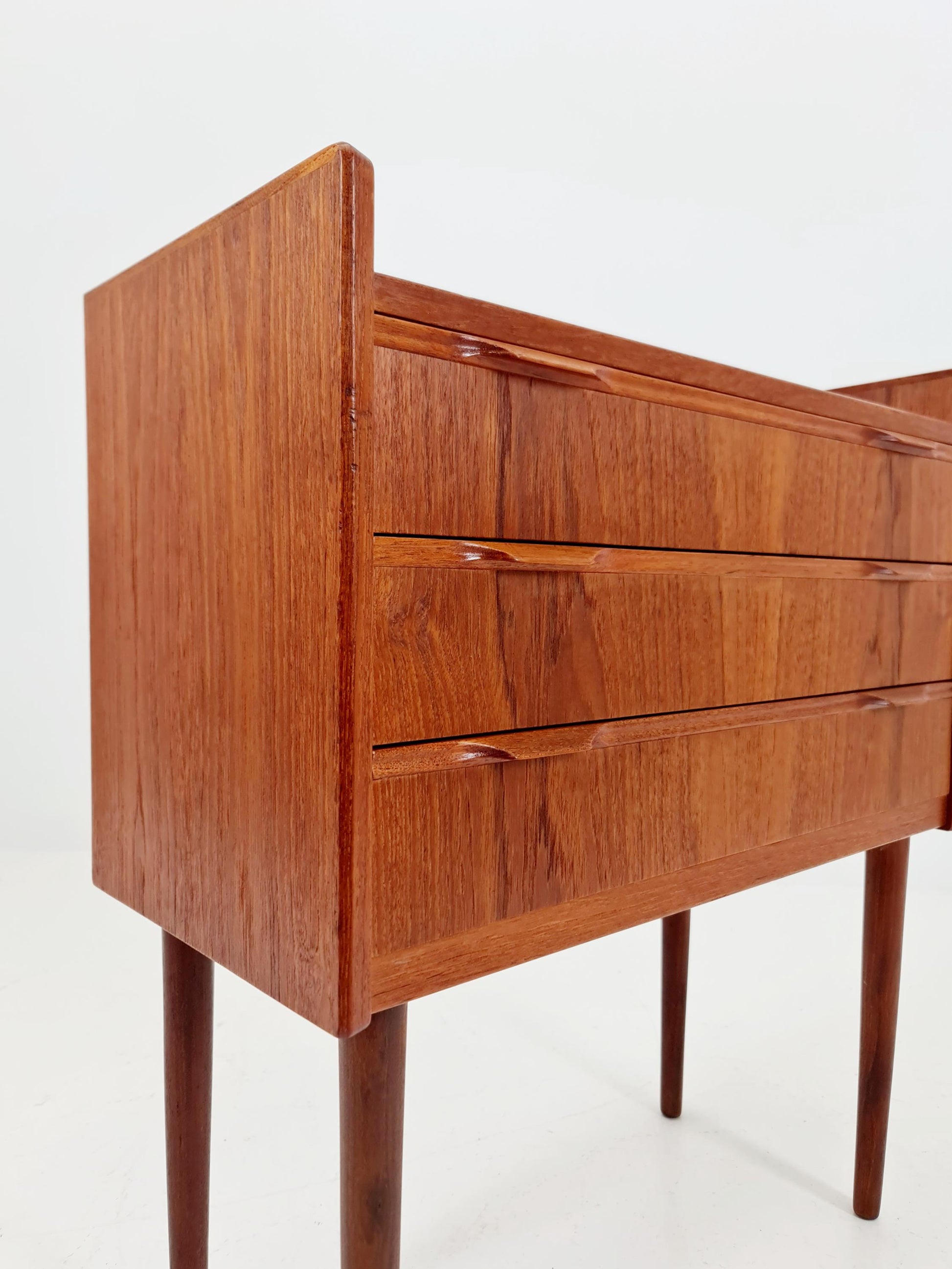 Midcentury danish drawer dresser /3 drawers by Henning Jørgensen for Fredericia Møbelfabrik , 1960s