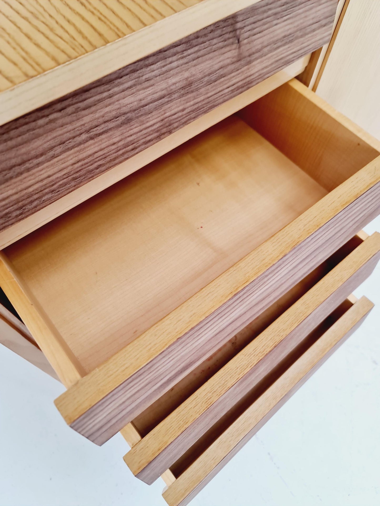 Freestanding string shelf-system unit bookcase ash ,walnut & metal by koch Möbel Germany, 1950s