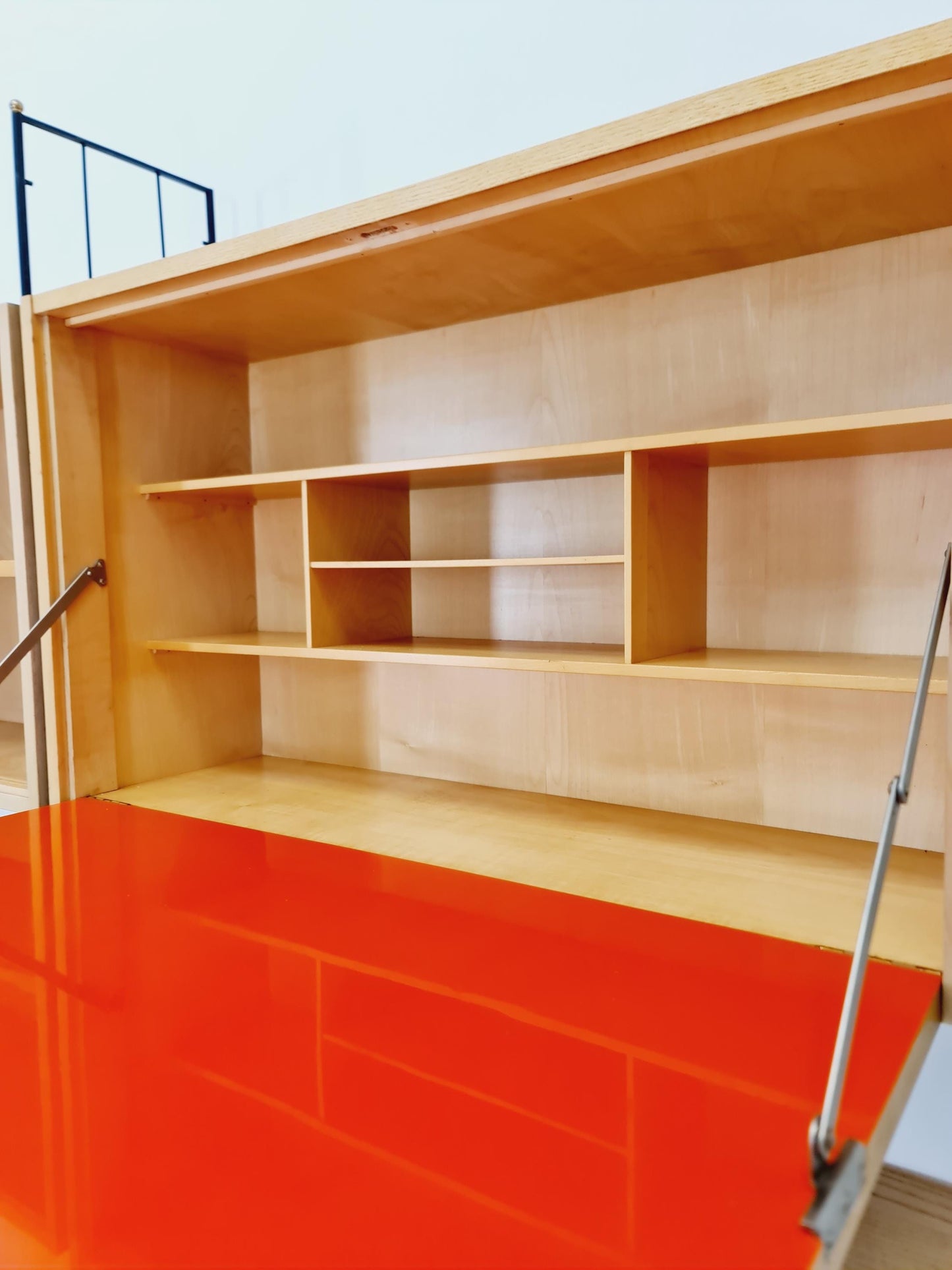 Freestanding string shelf-system unit bookcase ash ,walnut & metal by koch Möbel Germany, 1950s
