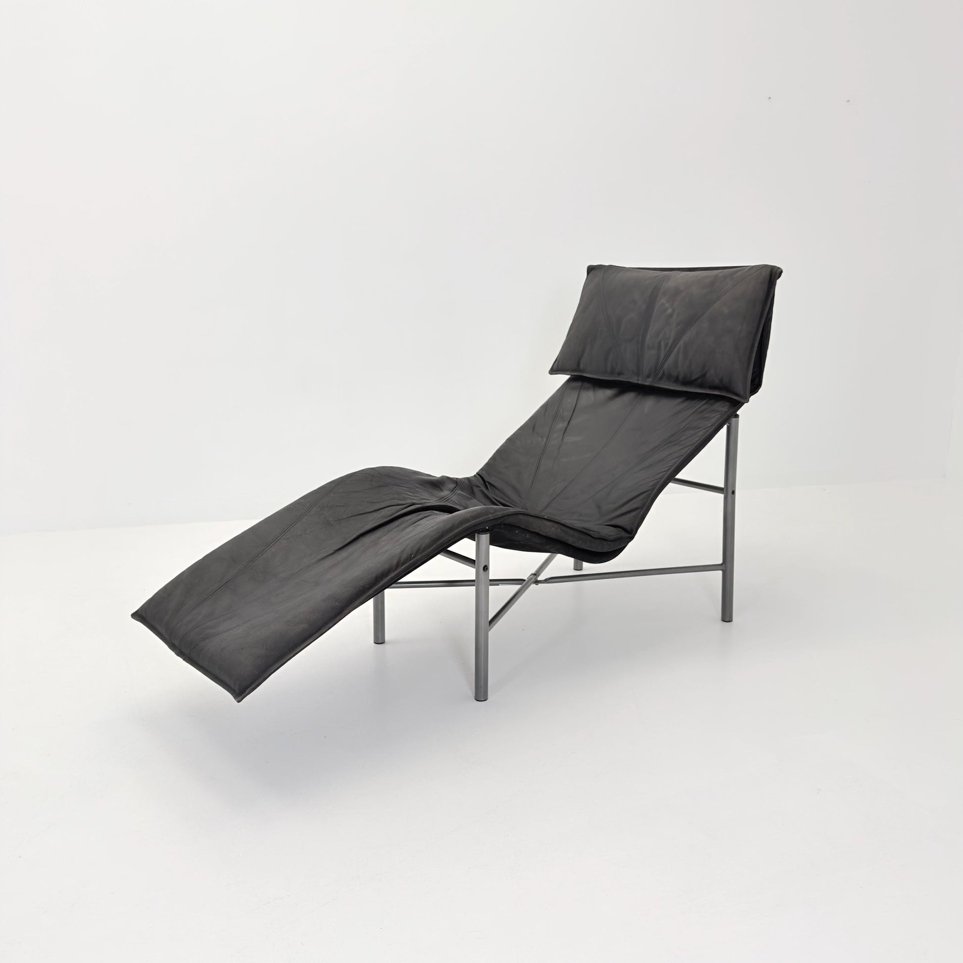 Mid century Modern “Skye” Chaise Lounge by Tord Björklund for Ikea, Sweden, 1970s