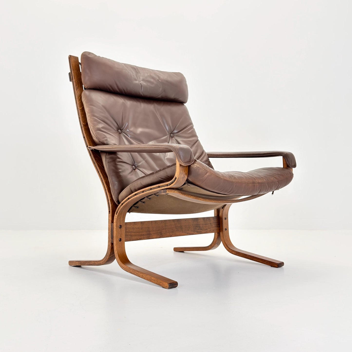 Mid century Ingmar Relling Danish Modern Siesta brown leather Chair with High Back and Armrests from Westnofa Norway 1960s