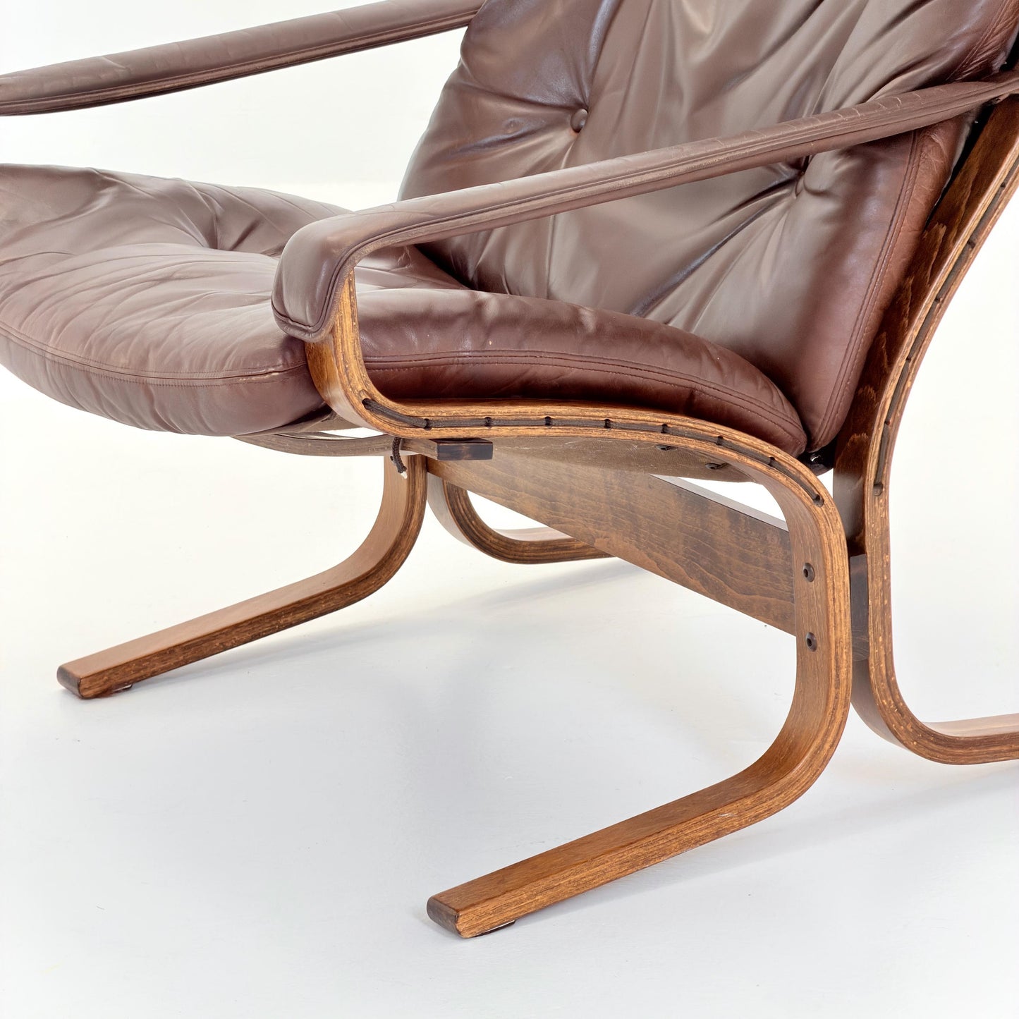 Mid century Ingmar Relling Danish Modern Siesta brown leather Chair with High Back and Armrests from Westnofa Norway 1960s