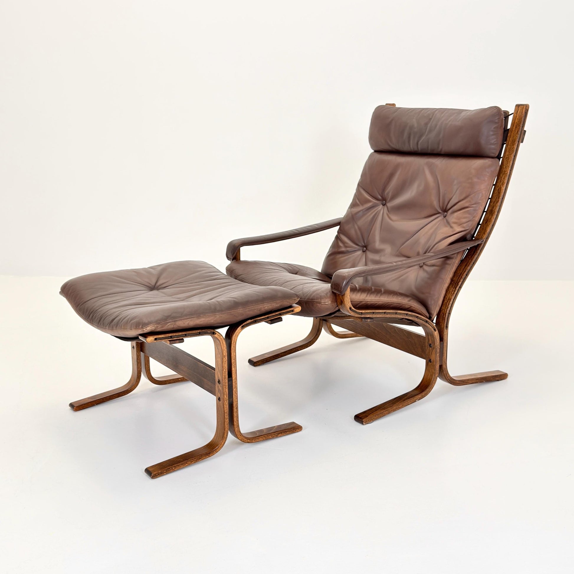 Mid Century Siesta High Back Lounge Chair & Ottoman Set by Ingmar Relling for Westnofa Norway 1960s