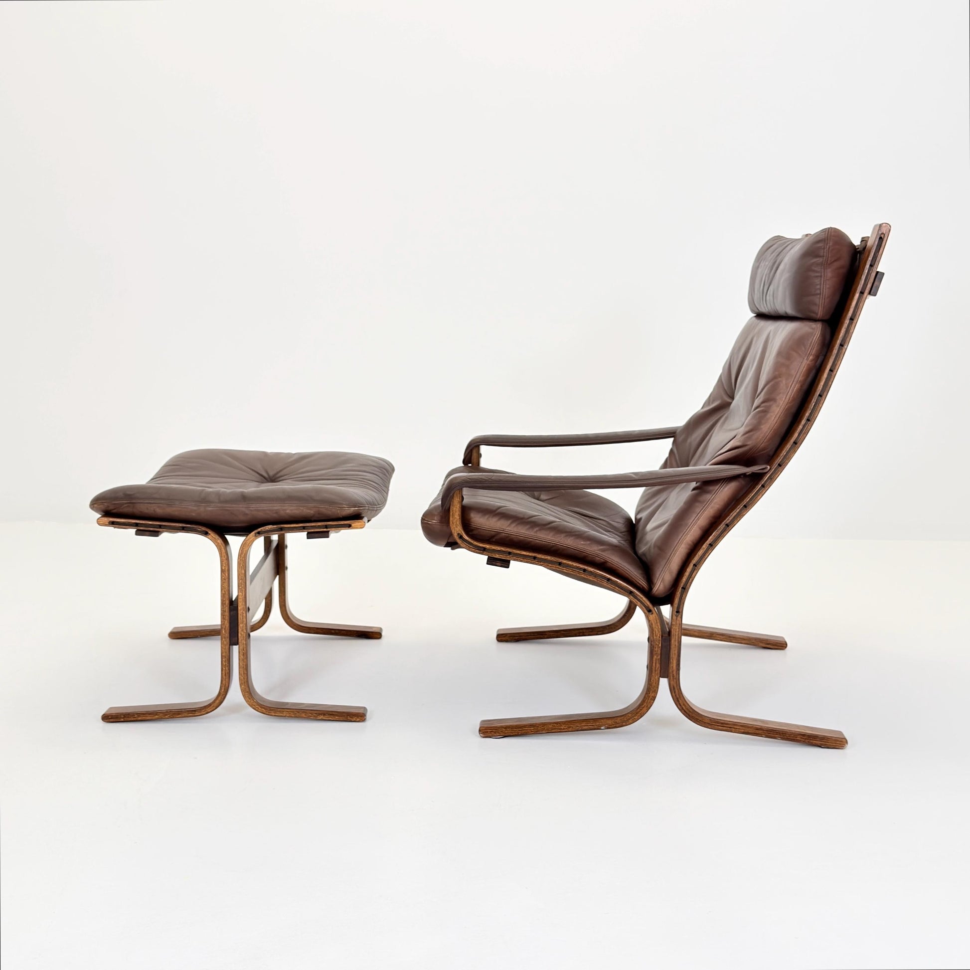 Mid Century Siesta High Back Lounge Chair & Ottoman Set by Ingmar Relling for Westnofa Norway 1960s