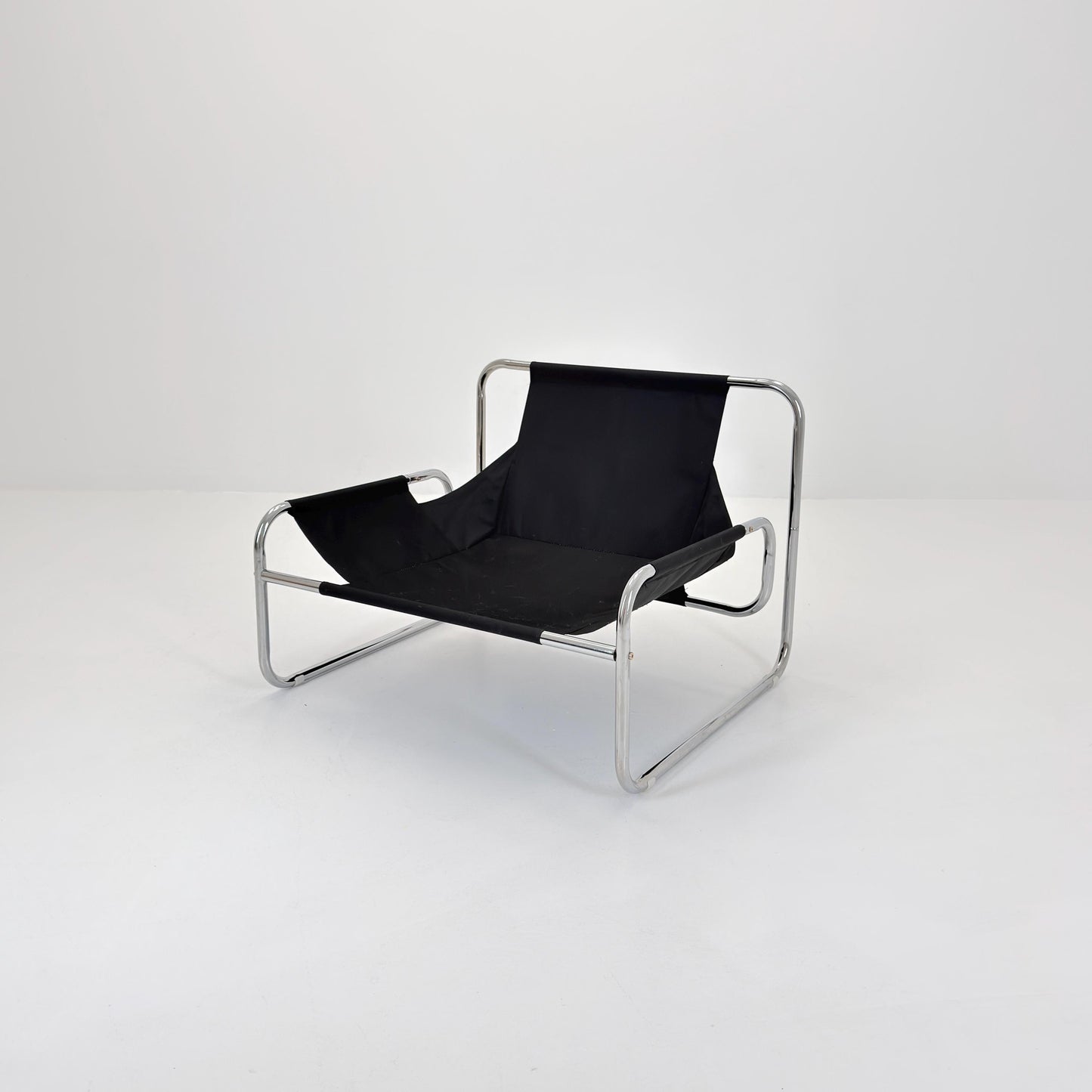 Mid Century Style Black Faux Leather Lounge Chair – Scandinavian Modern Chrome Tubular Armchair