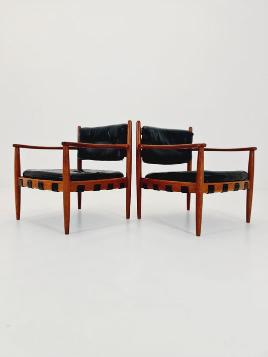 Mid-Century Modern Arm Chairs by Sven Ellekaer for Coja 1960s Set of 2