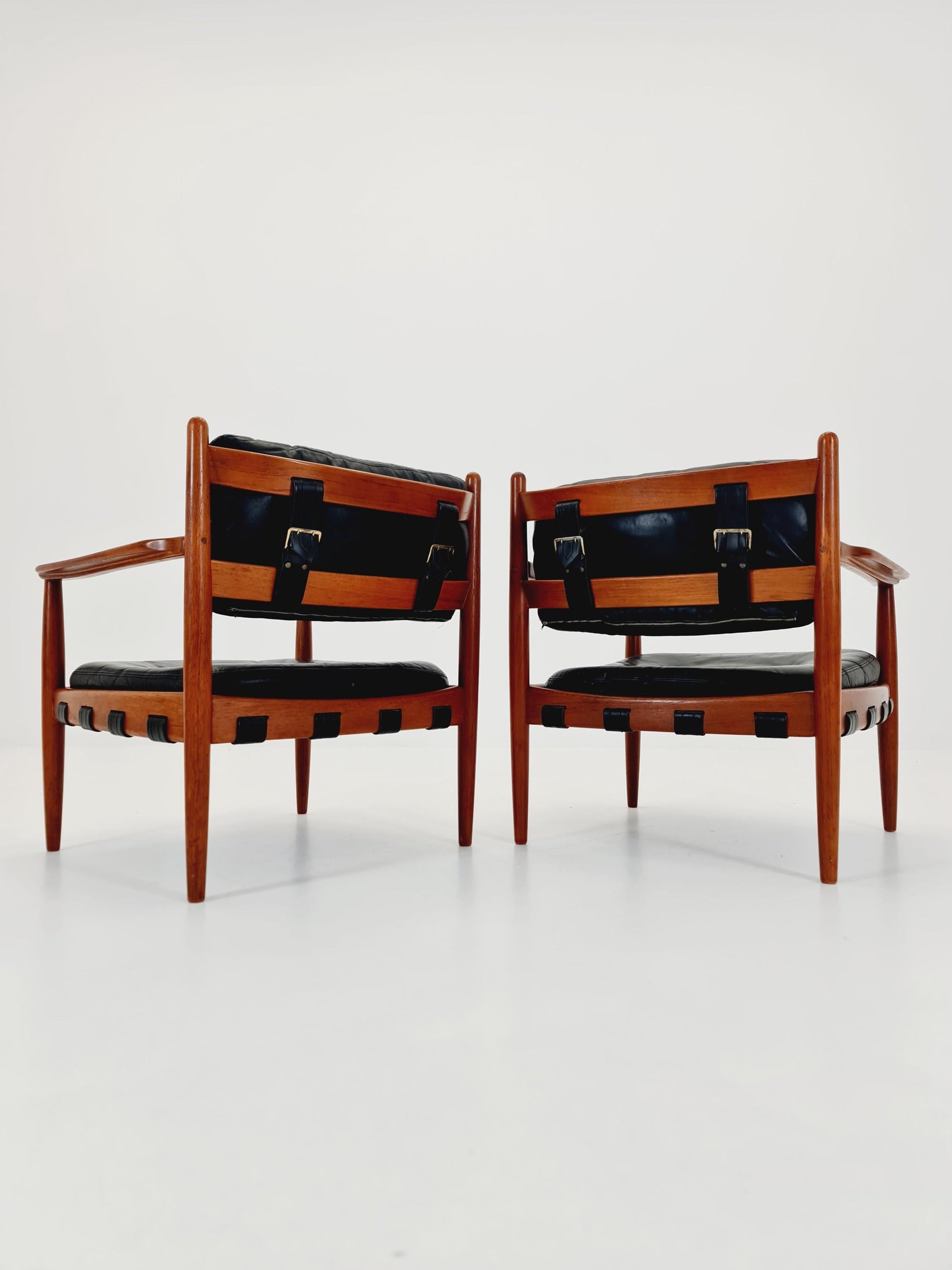 Mid-Century Modern Arm Chairs by Sven Ellekaer for Coja 1960s Set of 2