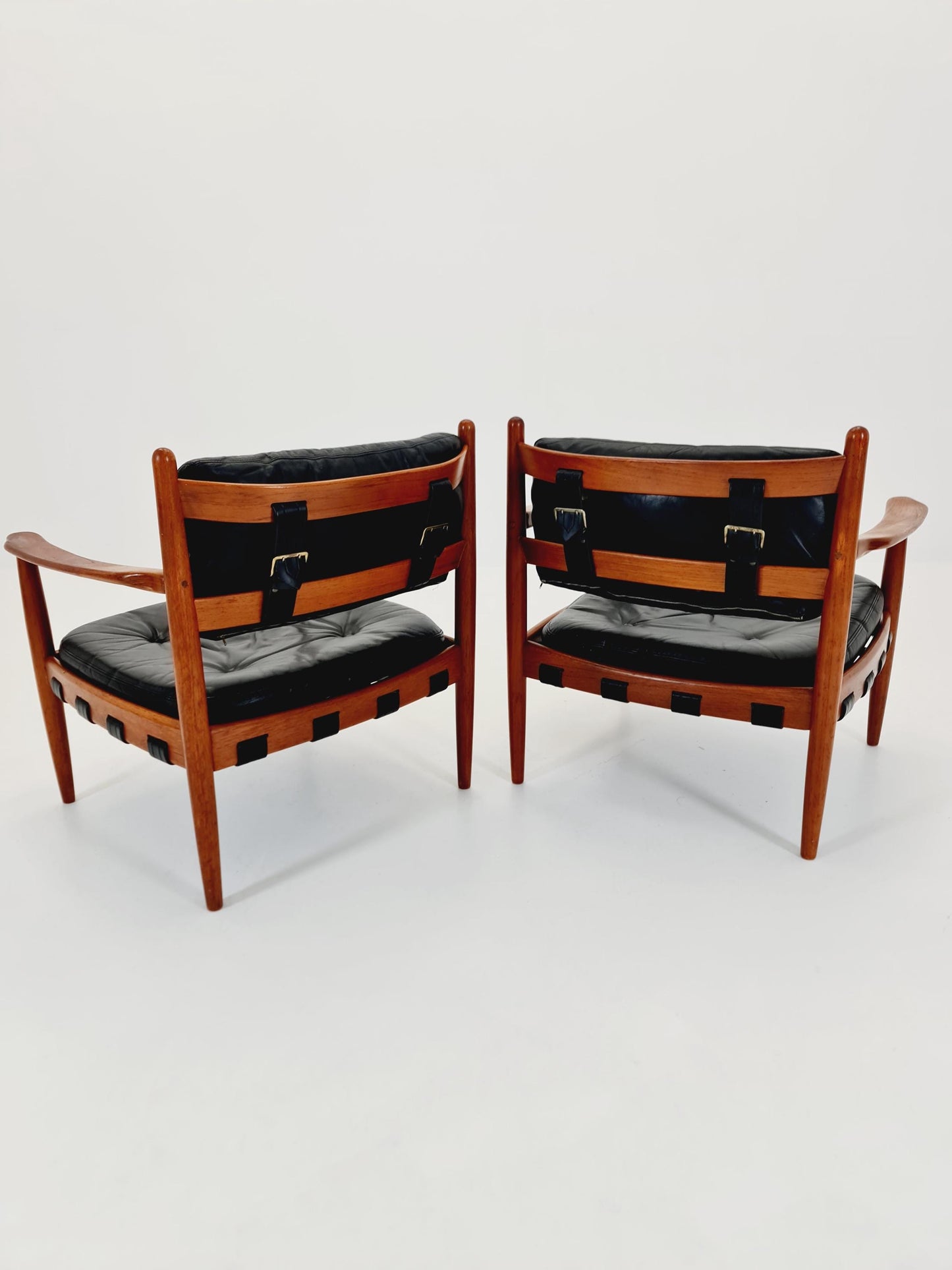 Mid-Century Modern Arm Chairs by Sven Ellekaer for Coja 1960s Set of 2