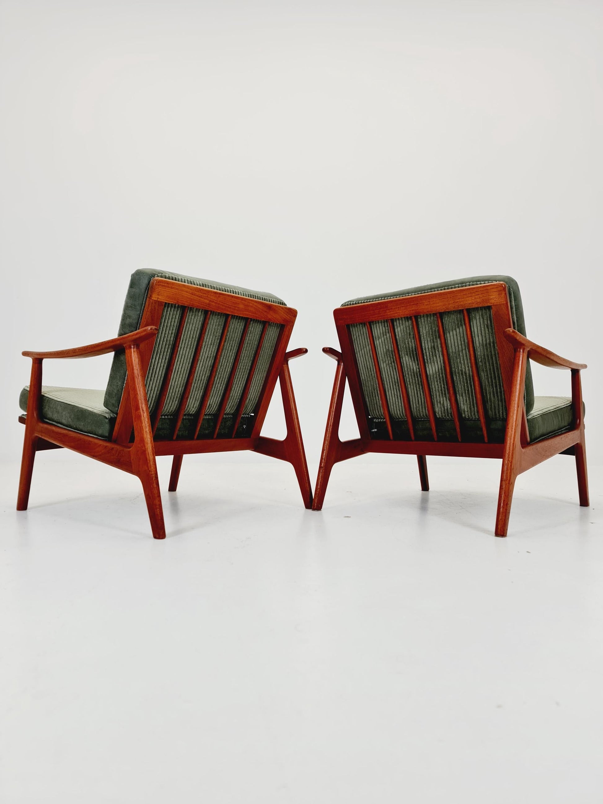 Mid century easy lounge chairs Denmark 1960s, Set of 2