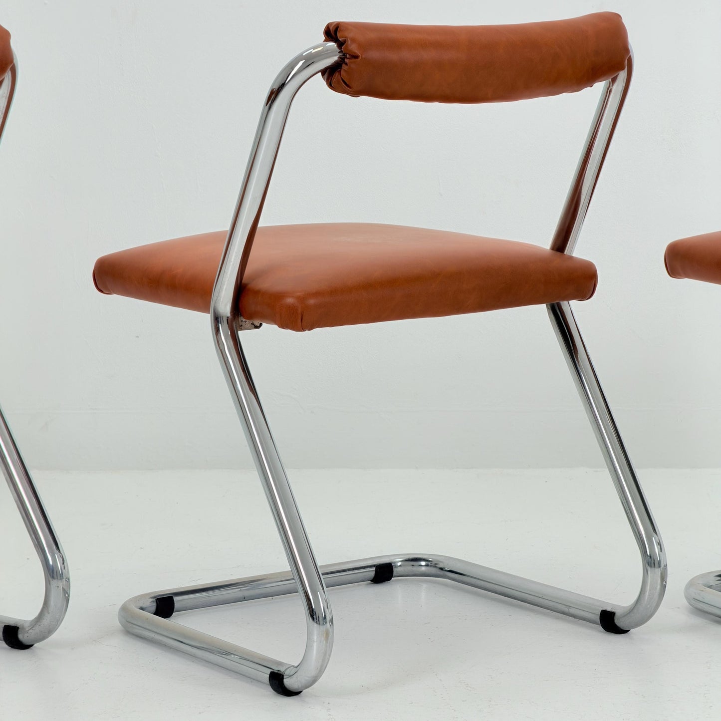 Rare Set of 4 Mid-Century Modern Italian Dining Chairs by Giotto Stoppino, 1980s