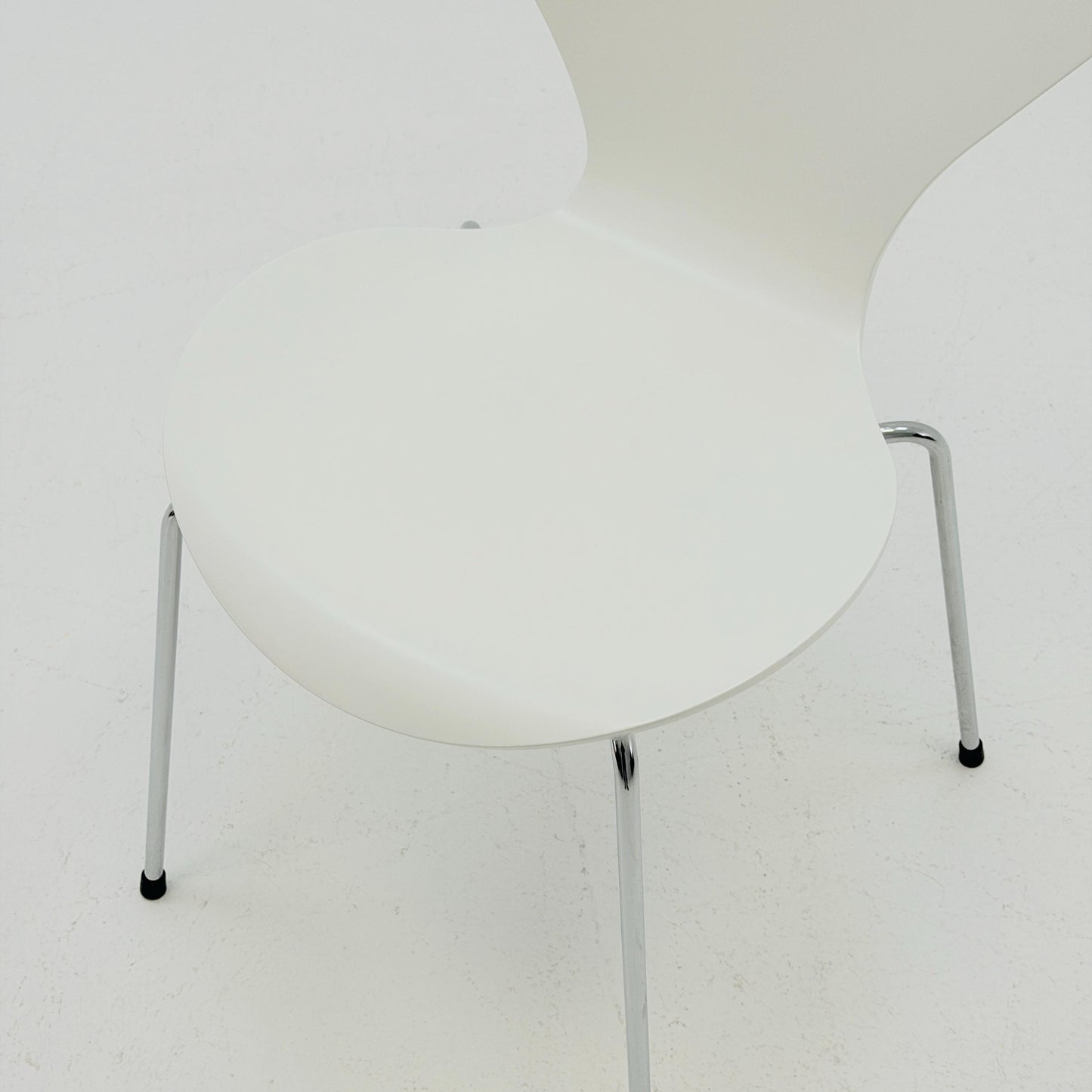 Mid century 3107 Butterfly Chair by Arne Jacobsen for Fritz Hansen, Denmark, 2000s