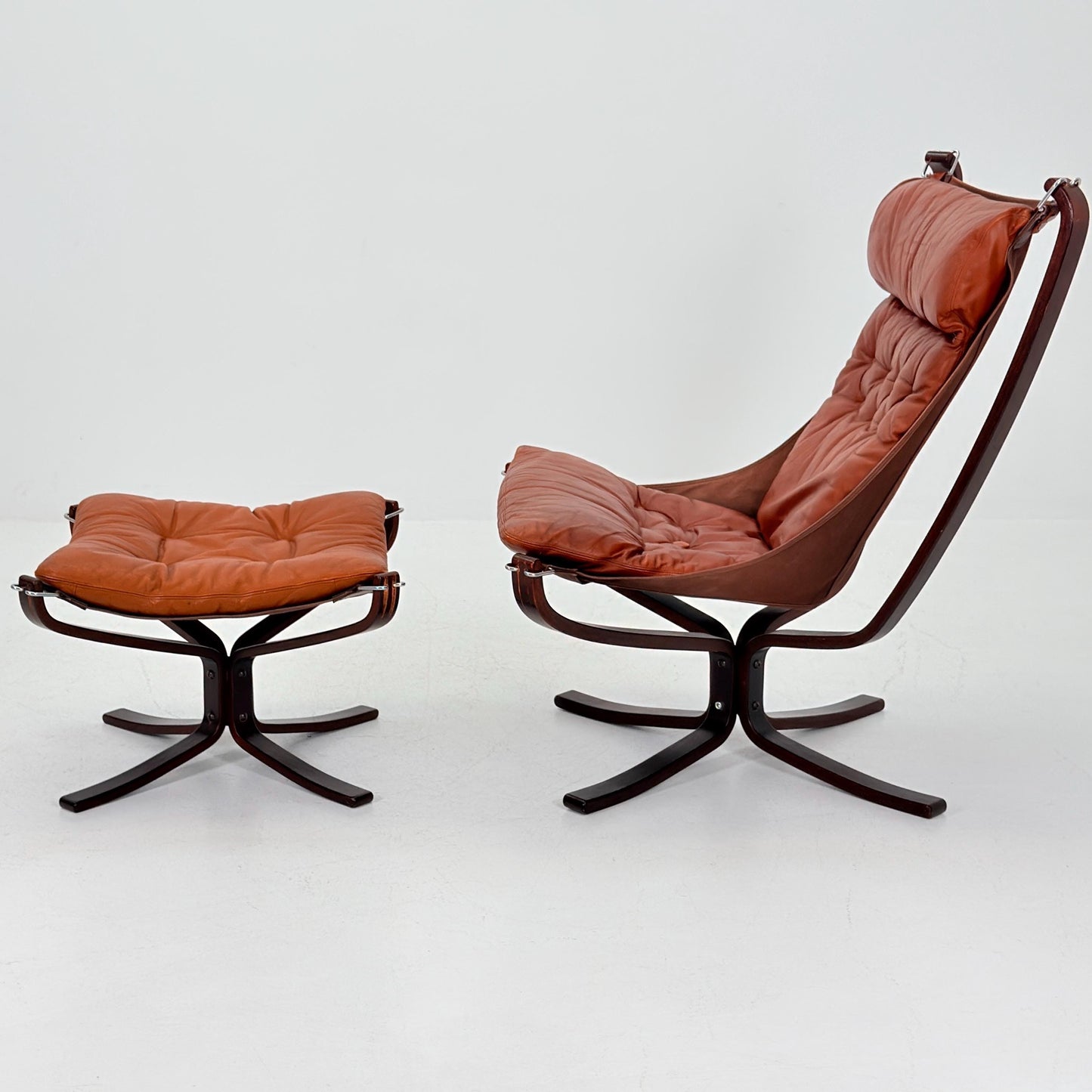 Mid century Falcon Lounge chair and footstool by Sigurd Ressell for Vatne Møbler, 1970s, set of 2
