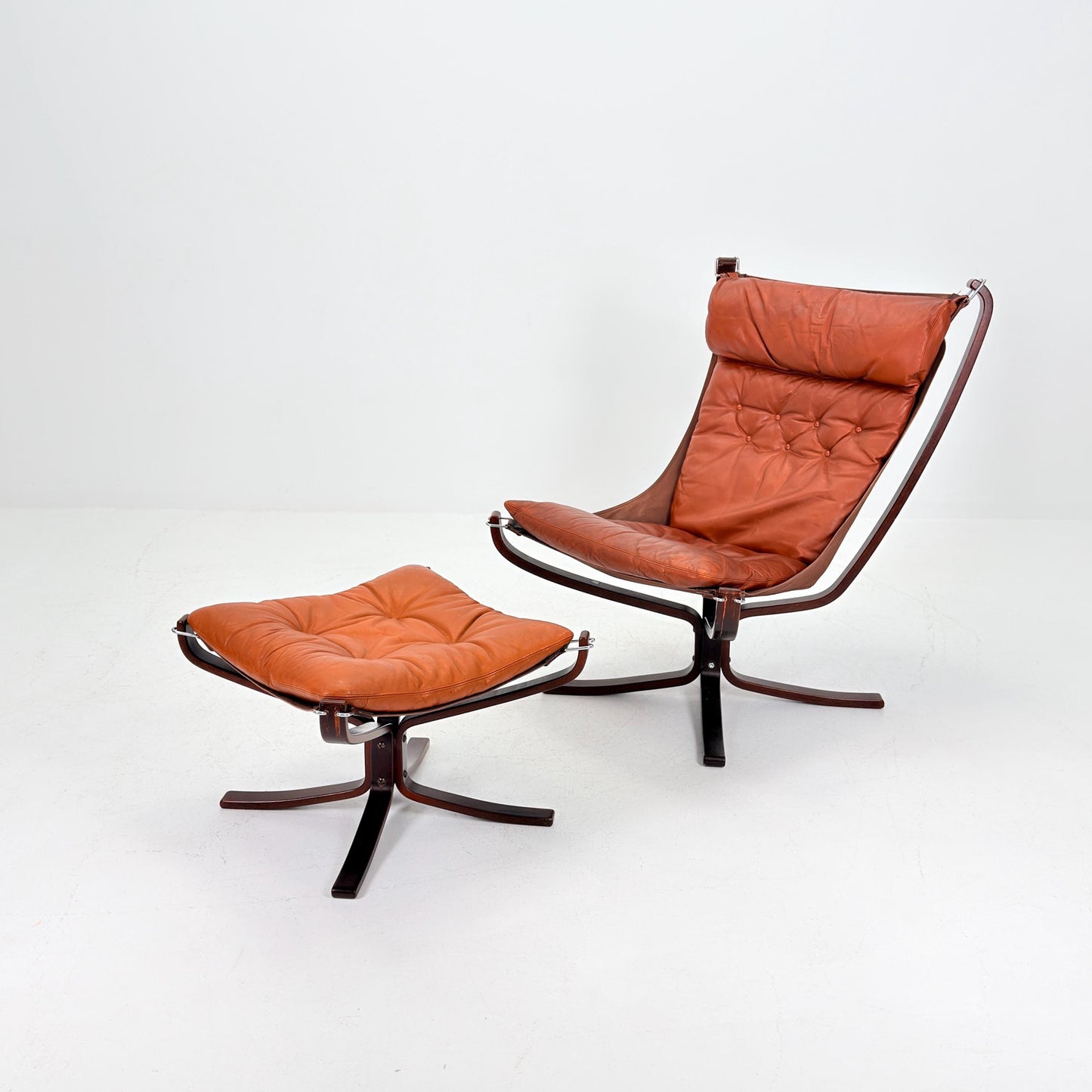 Mid century Falcon Lounge chair and footstool by Sigurd Ressell for Vatne Møbler, 1970s, set of 2
