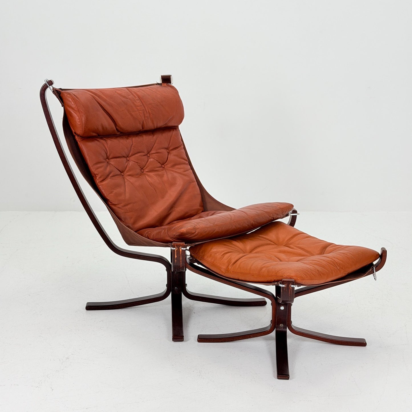 Mid century Falcon Lounge chair and footstool by Sigurd Ressell for Vatne Møbler, 1970s, set of 2