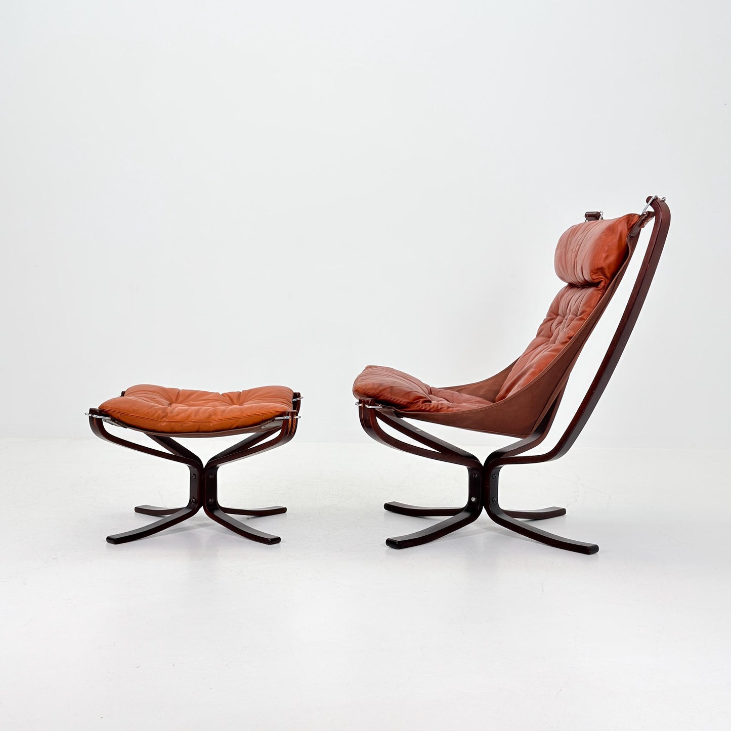 Mid century Falcon Lounge chair and footstool by Sigurd Ressell for Vatne Møbler, 1970s, set of 2