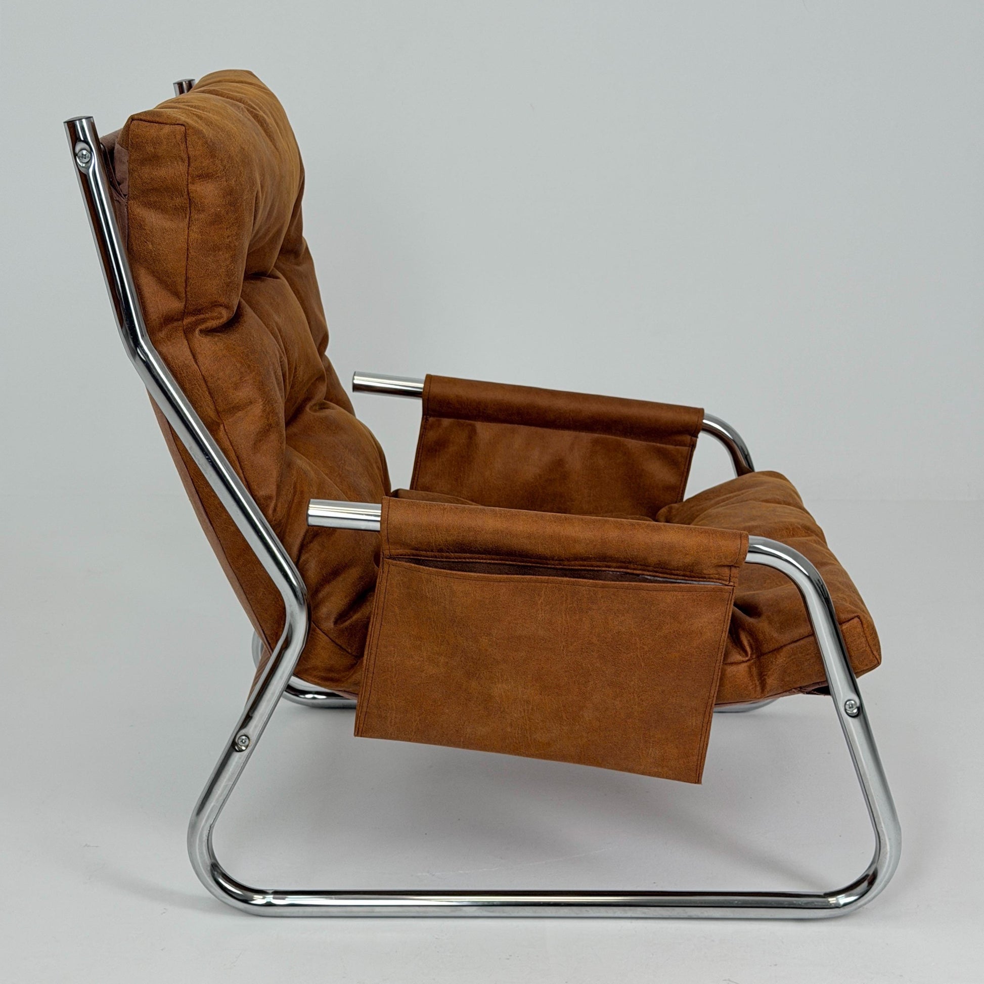 Mid century leather lounge chair By Gillis Lundgren Ikea Hoss Sweden 1970s
