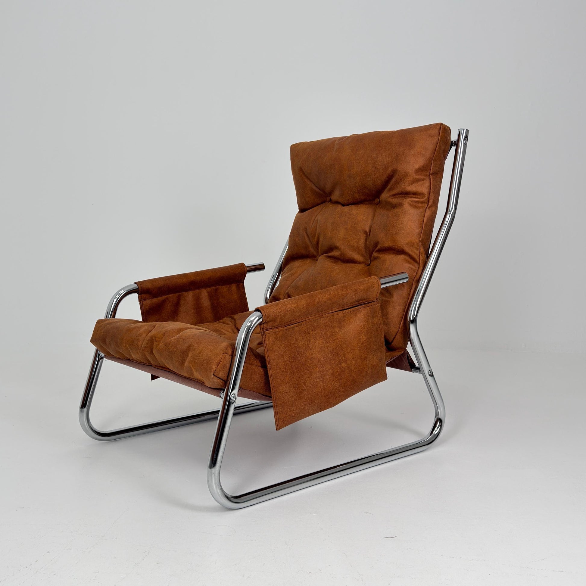 Mid century leather lounge chair By Gillis Lundgren Ikea Hoss Sweden 1970s