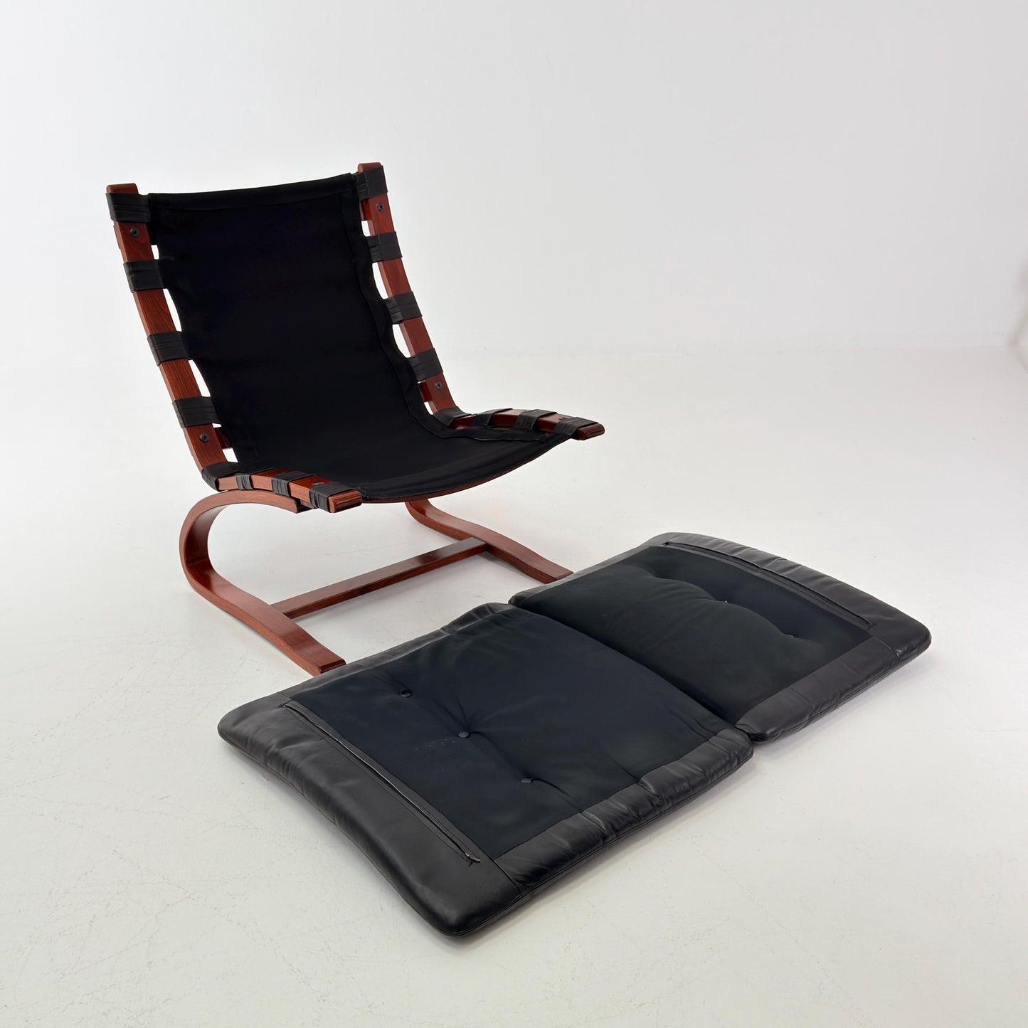 1of 4 Mid century Kangu Lounge Chairs by Elsa Solheim and Nordahl Solheim for Rybo 1970s