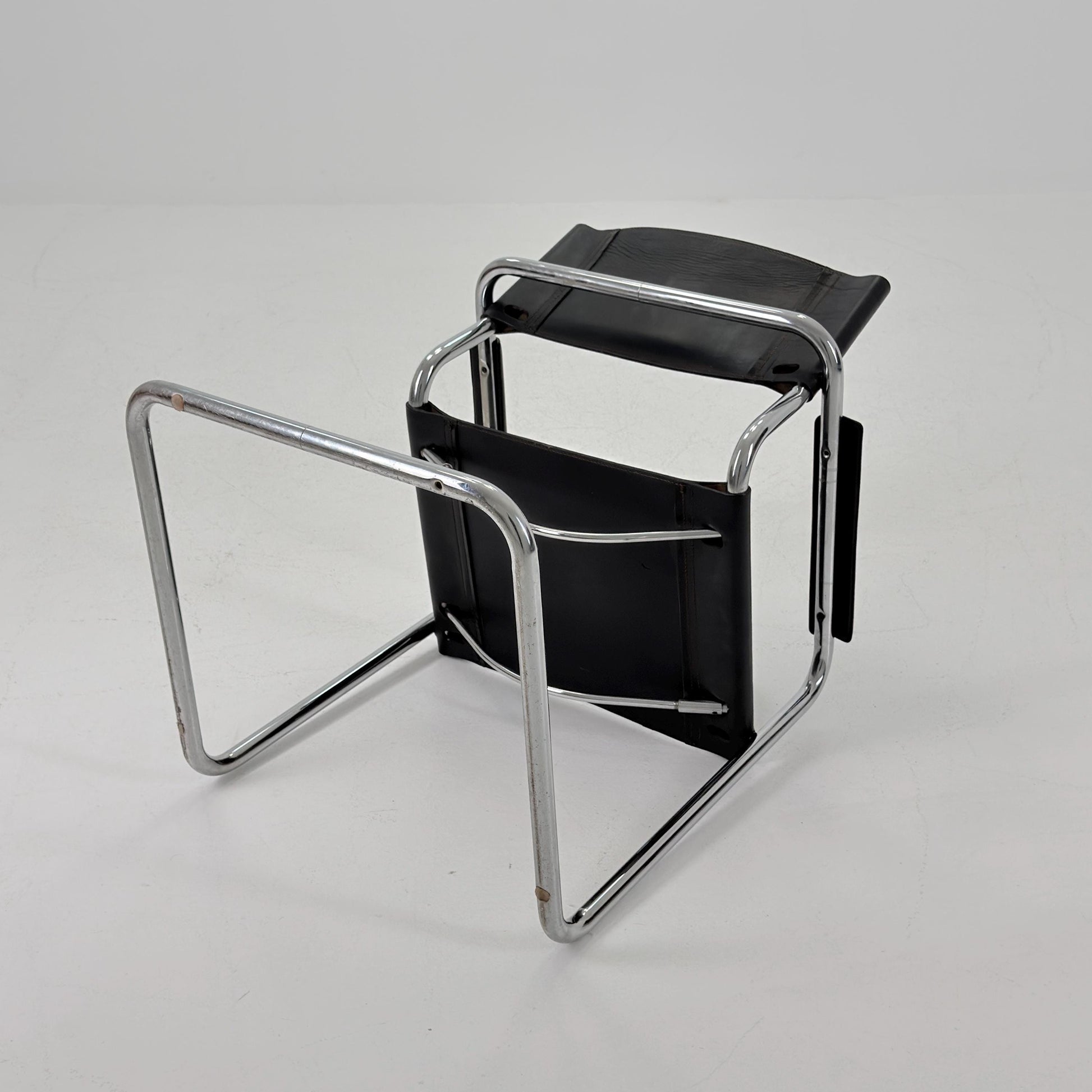 Mid-Century Bauhaus S34 black leather Armchair by Centro Studio Italy, 1980s