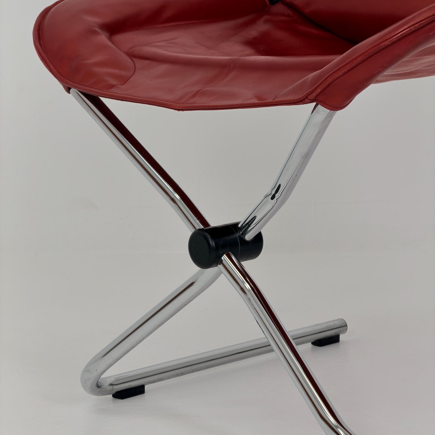 Rare Mid Century Simon Desanta Leather Lounge Chair for COR Germany, 1980s