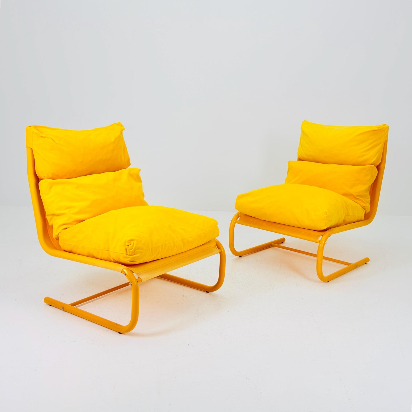 1 of 2 Space age yellow Stuns lounge chairs by Jan Dranger & Johan Huldt for Innovator Sweden 1970s