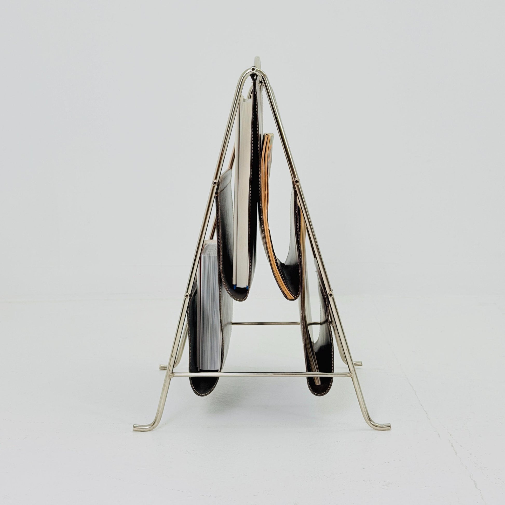 Mid-Century Bauhaus Brown Leather Magazine Rack – Germany, 1980s