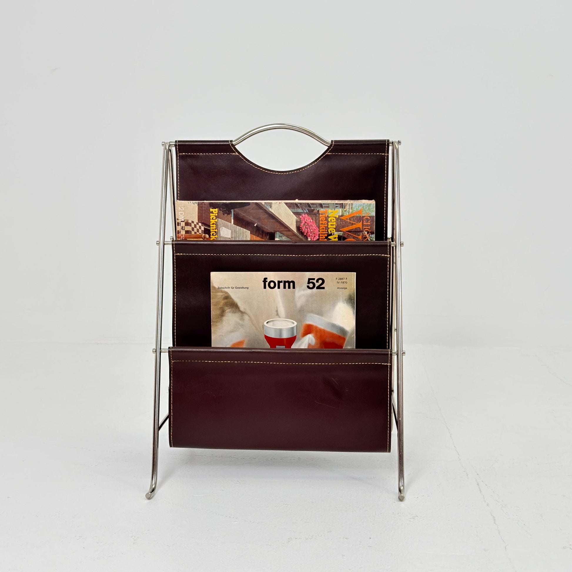 Mid-Century Bauhaus Brown Leather Magazine Rack – Germany, 1980s