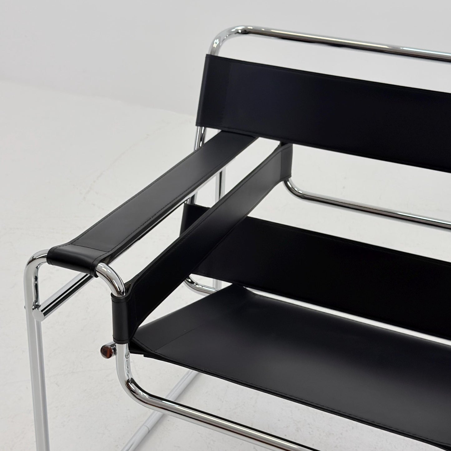 Mid century black B3 WASSILY Bauhaus Lounge armchair by Marcel Brauer 1980s Italy