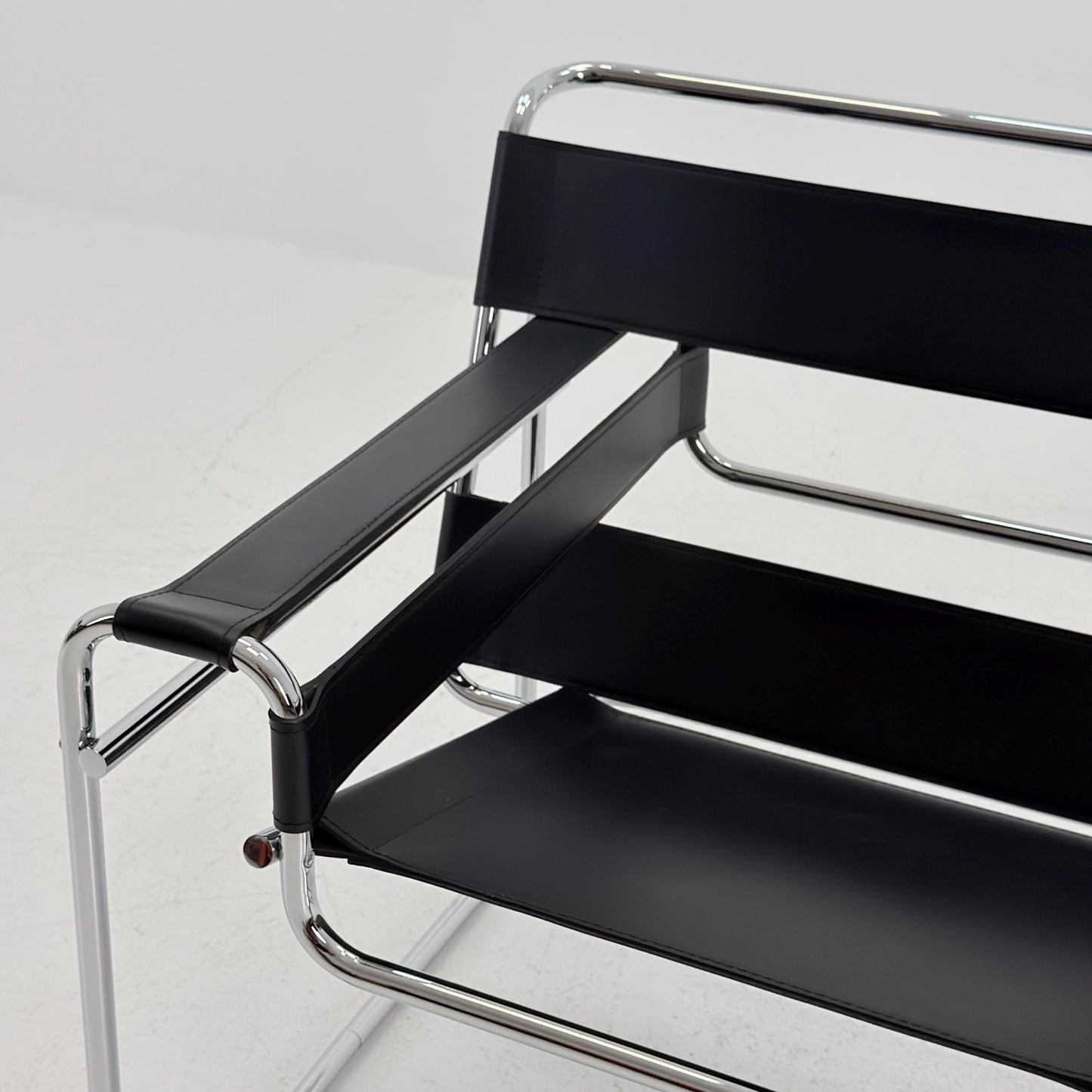 Mid century black B3 WASSILY Bauhaus Lounge armchair by Marcel Brauer 1980s Italy