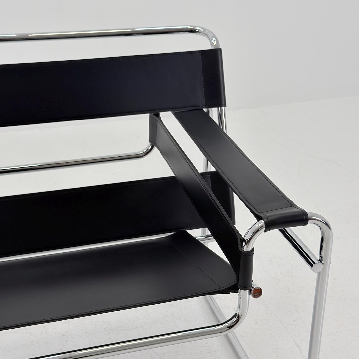 Mid century black B3 WASSILY Bauhaus Lounge armchair by Marcel Brauer 1980s Italy
