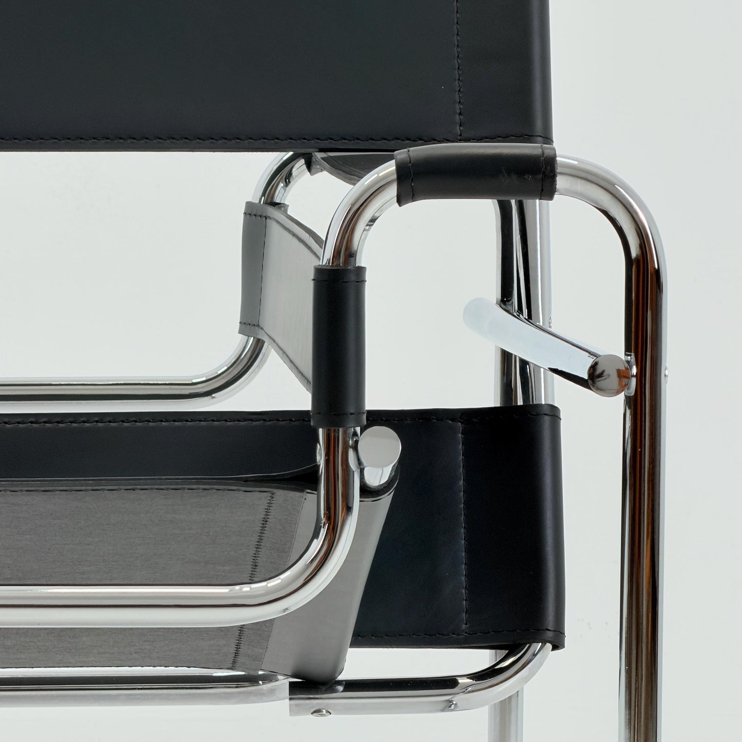 Mid century black B3 WASSILY Bauhaus Lounge armchair by Marcel Brauer 1980s Italy