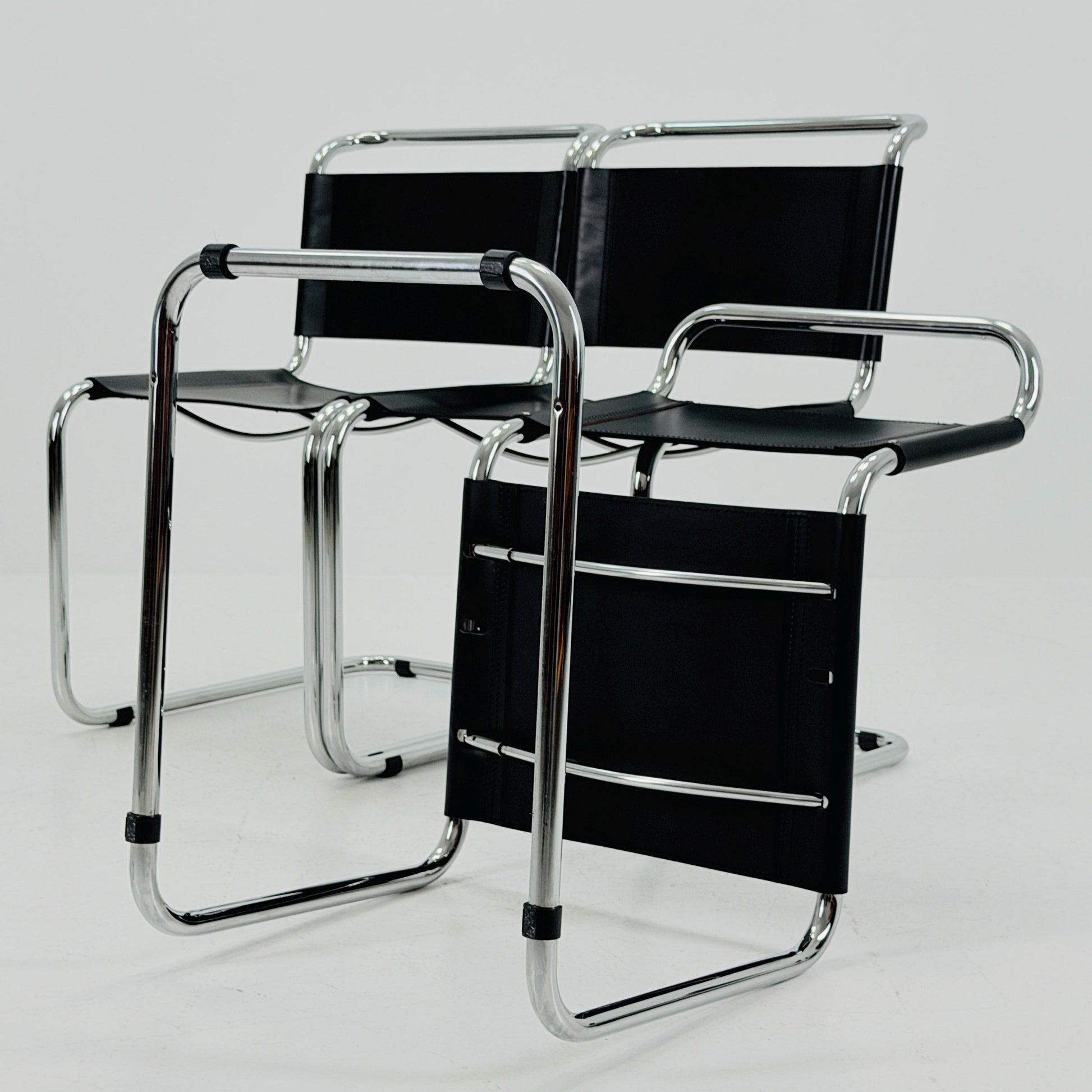 Set of 3 Mid-Century vintage S33 black chairs by Mart Stam - Marcel Brauer Italy 1980s