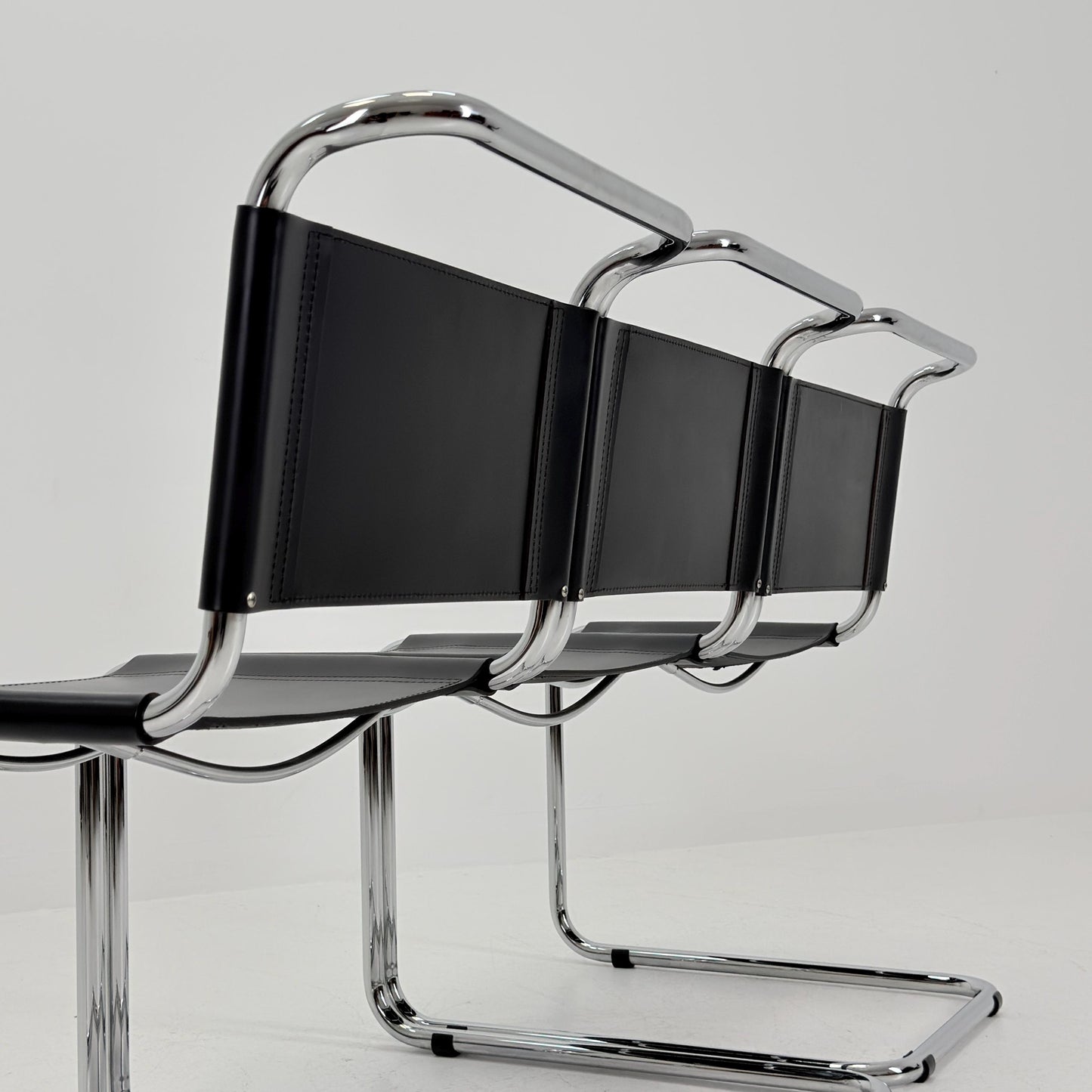 Set of 3 Mid-Century vintage S33 black chairs by Mart Stam - Marcel Brauer Italy 1980s