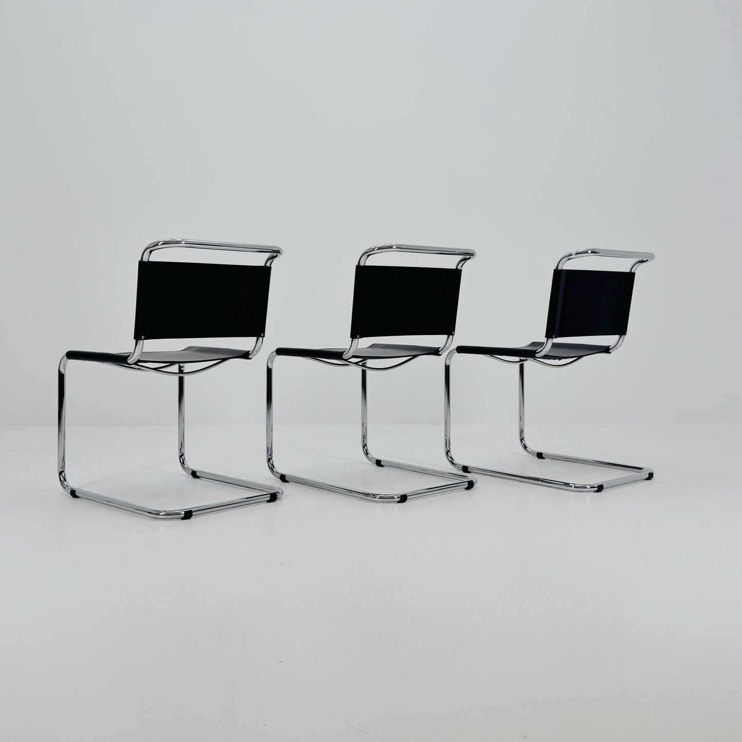 Set of 3 Mid-Century vintage S33 black chairs by Mart Stam - Marcel Brauer Italy 1980s
